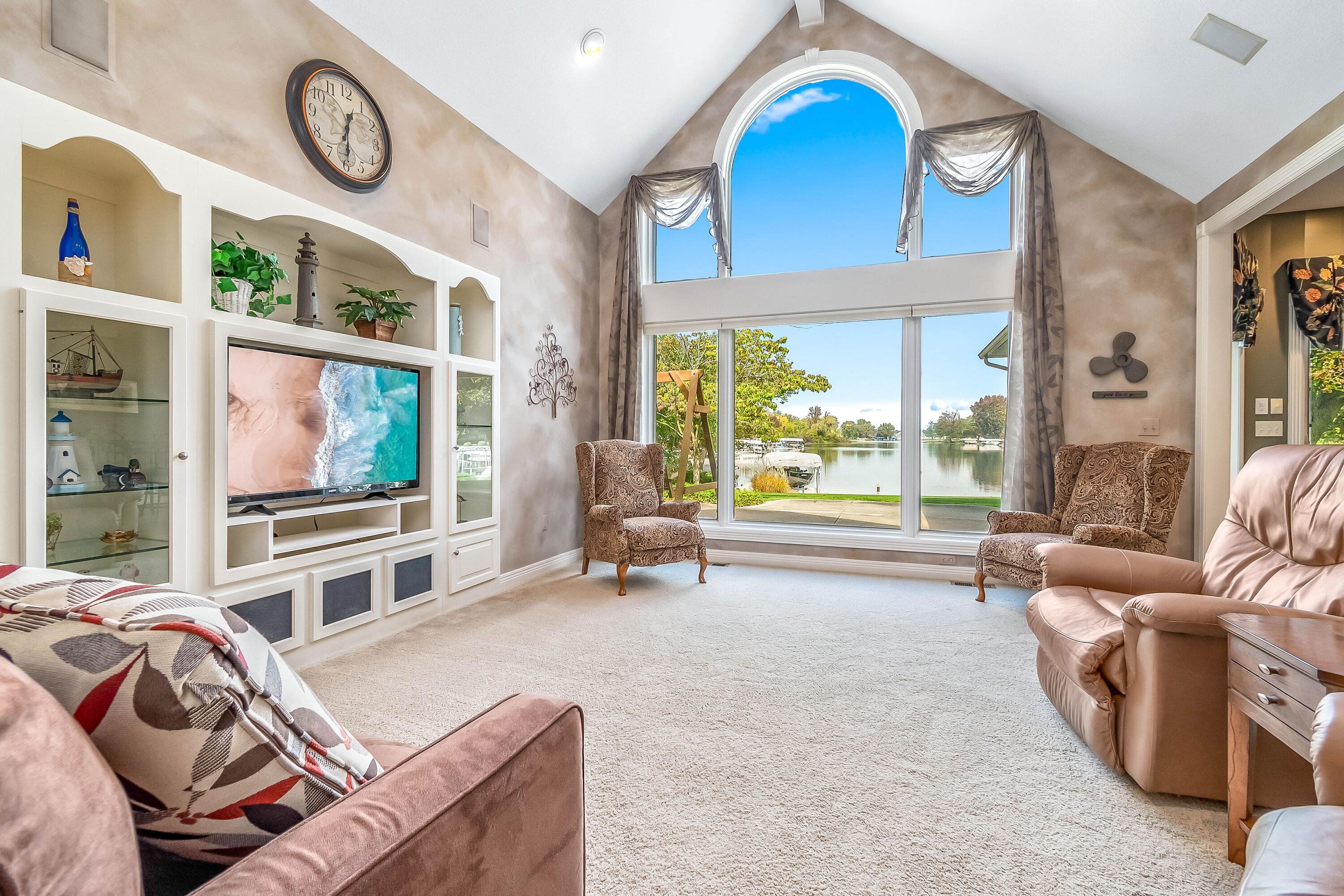 724 Tomahawk Trail