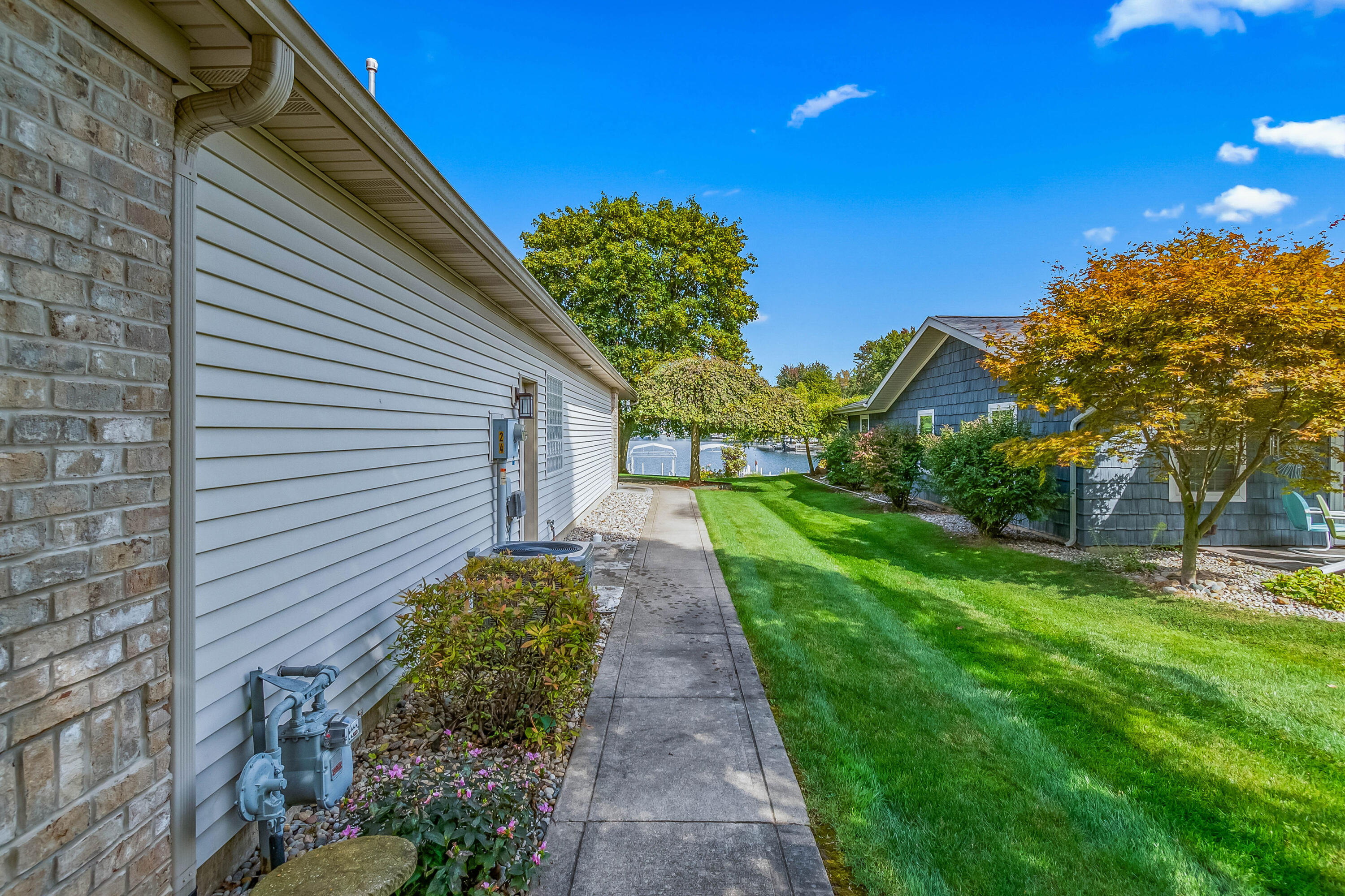 724 Tomahawk Trail