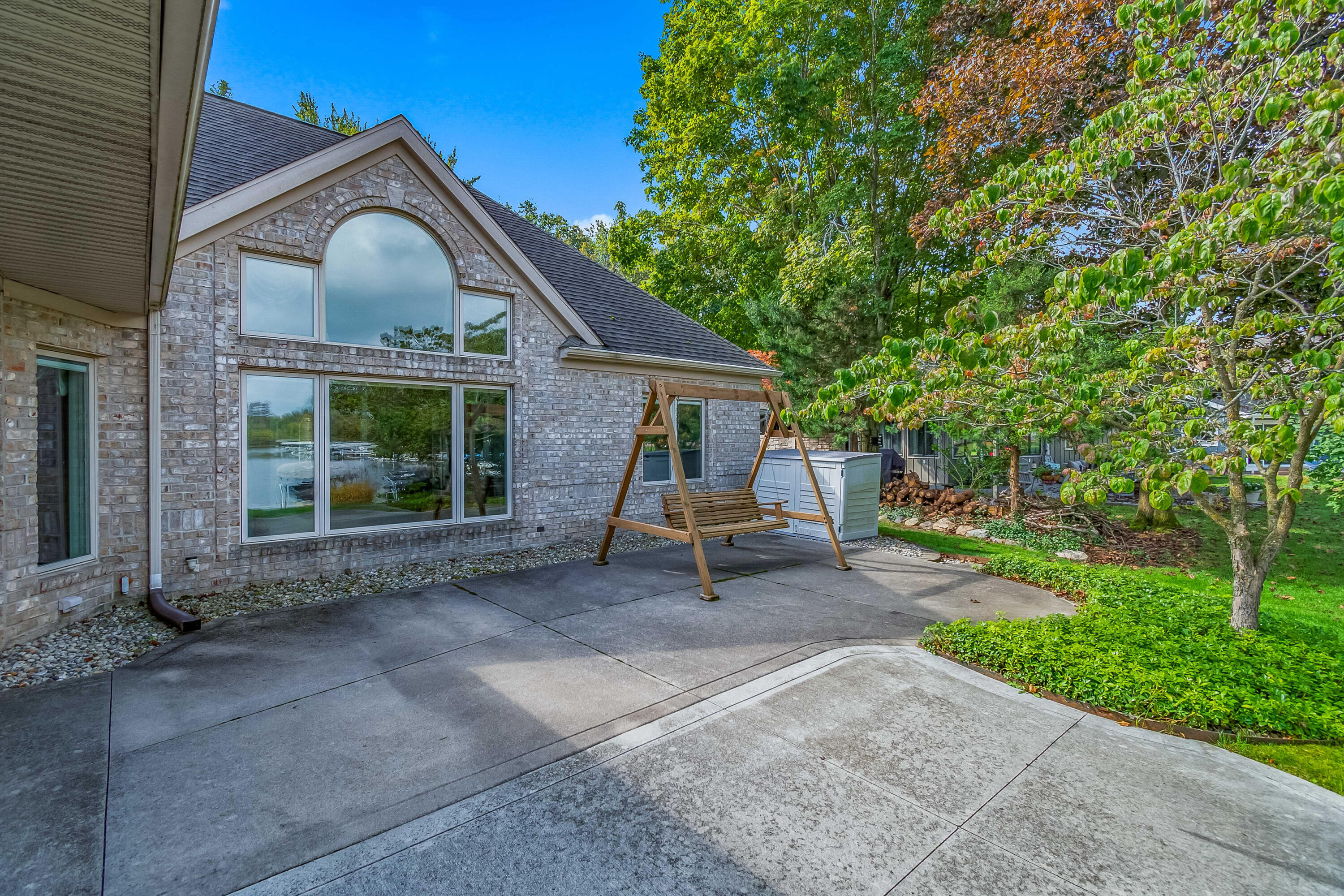724 Tomahawk Trail