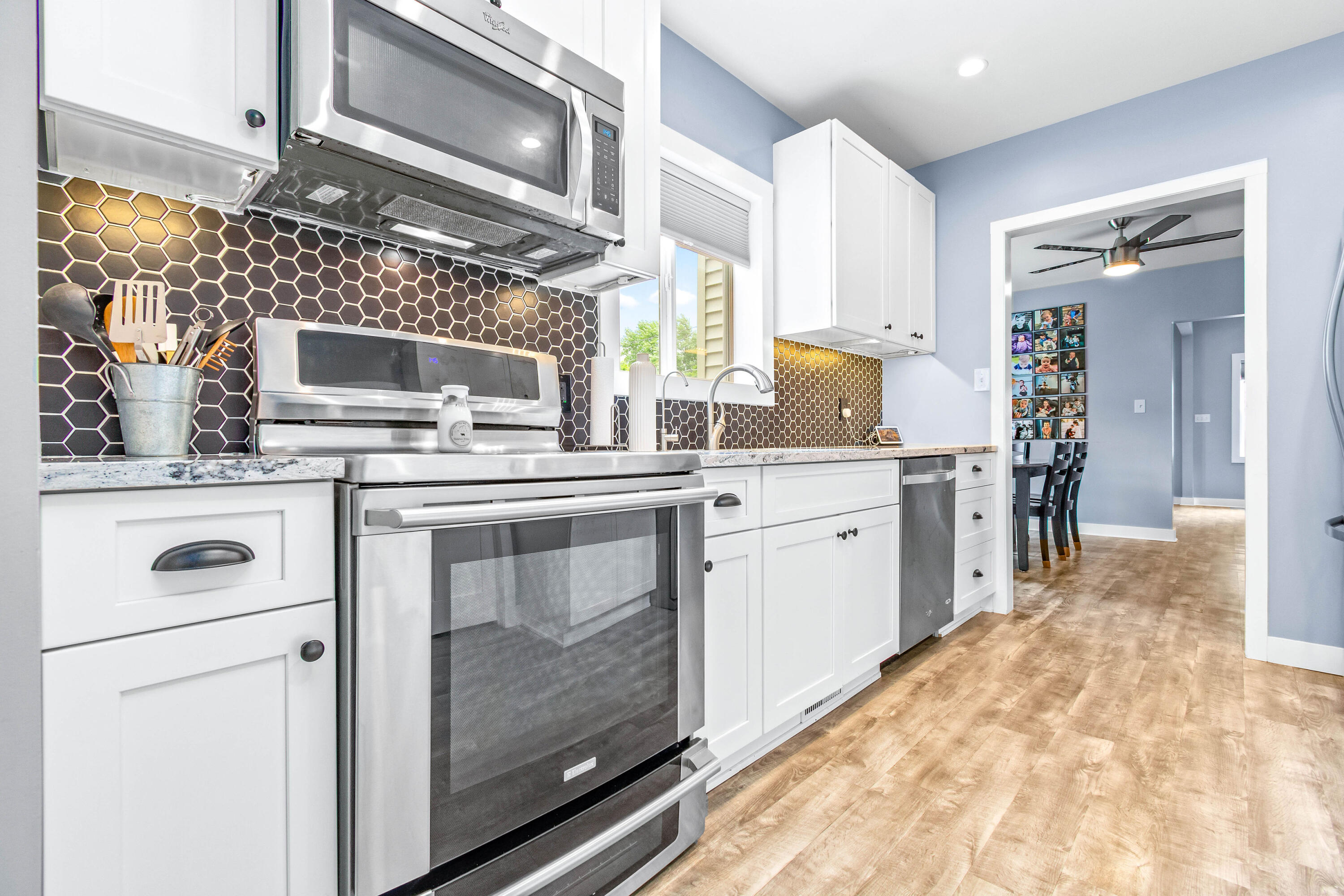30 Pelton Ave.