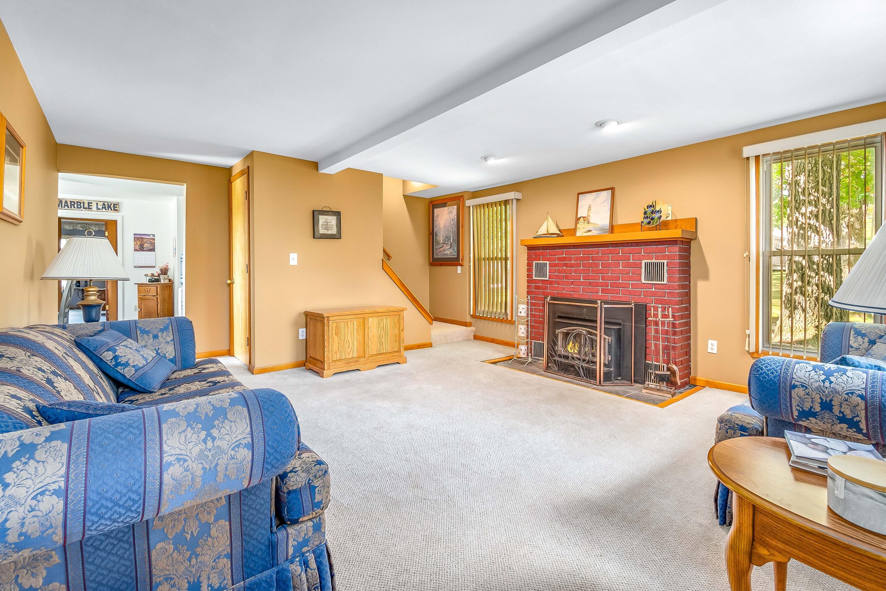 887 Pleasant Road