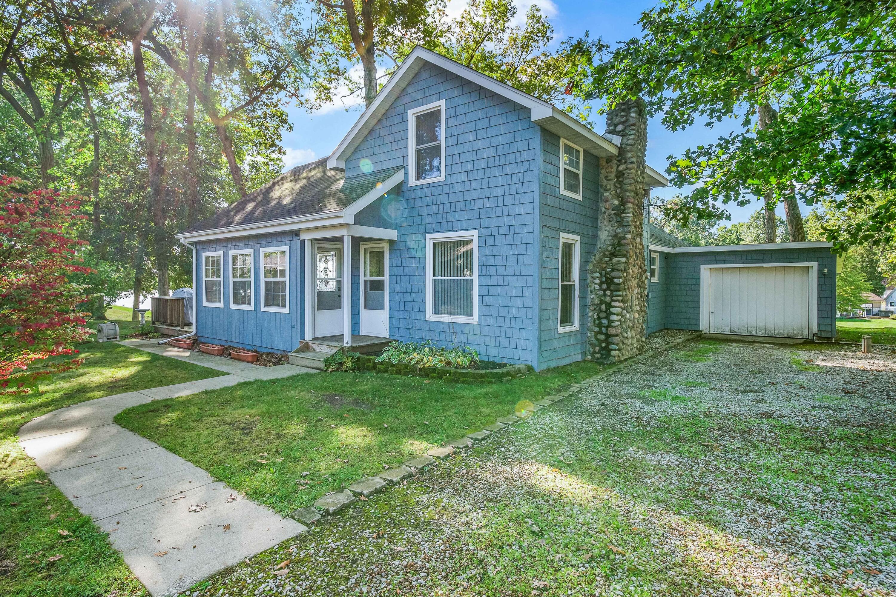 887 Pleasant Road