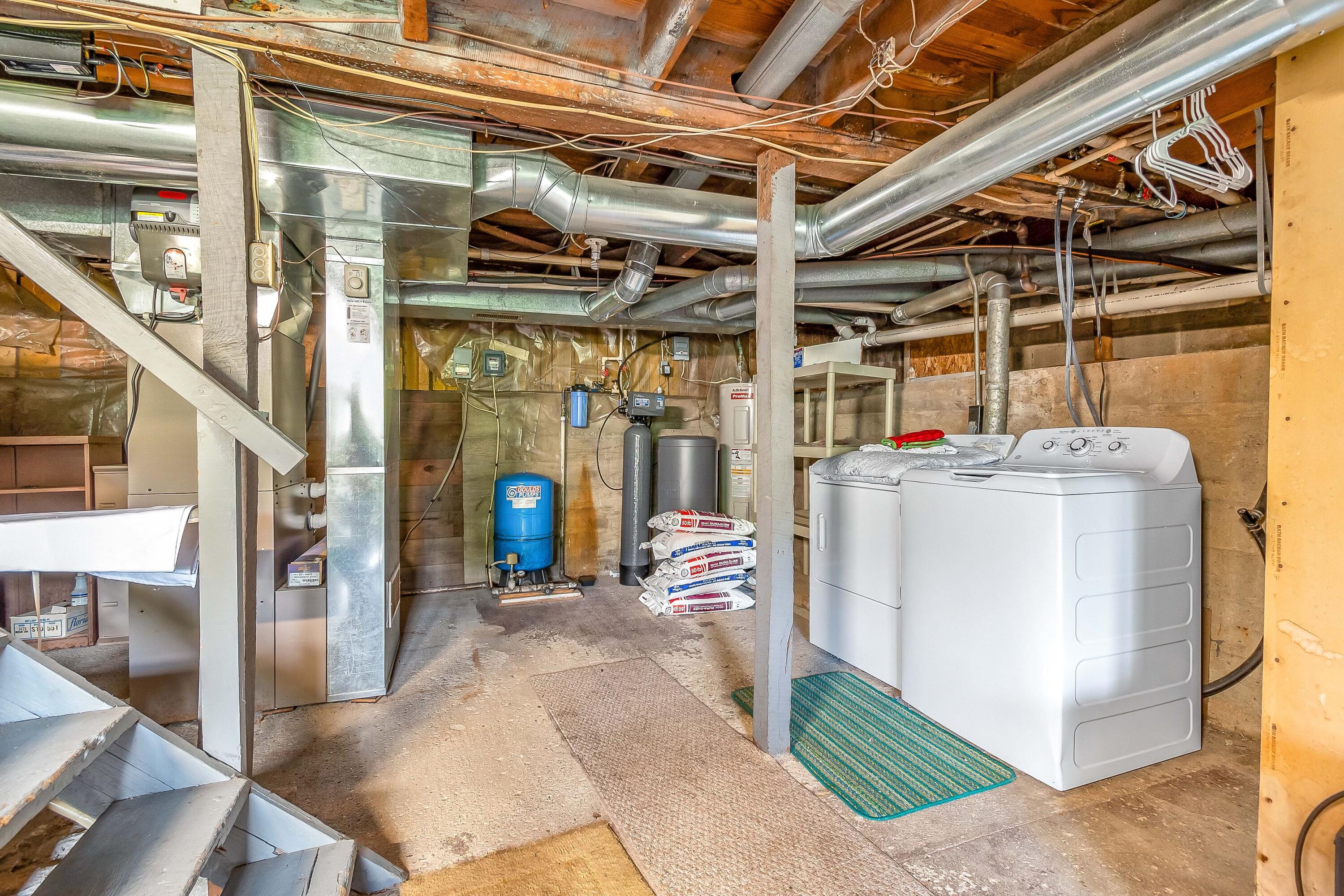 887 Pleasant Road