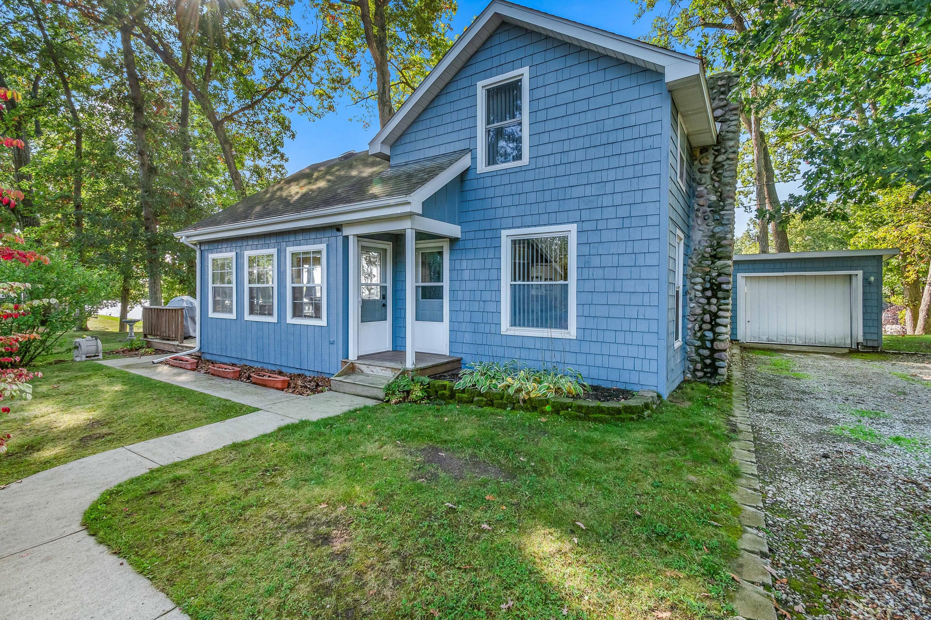 887 Pleasant Road