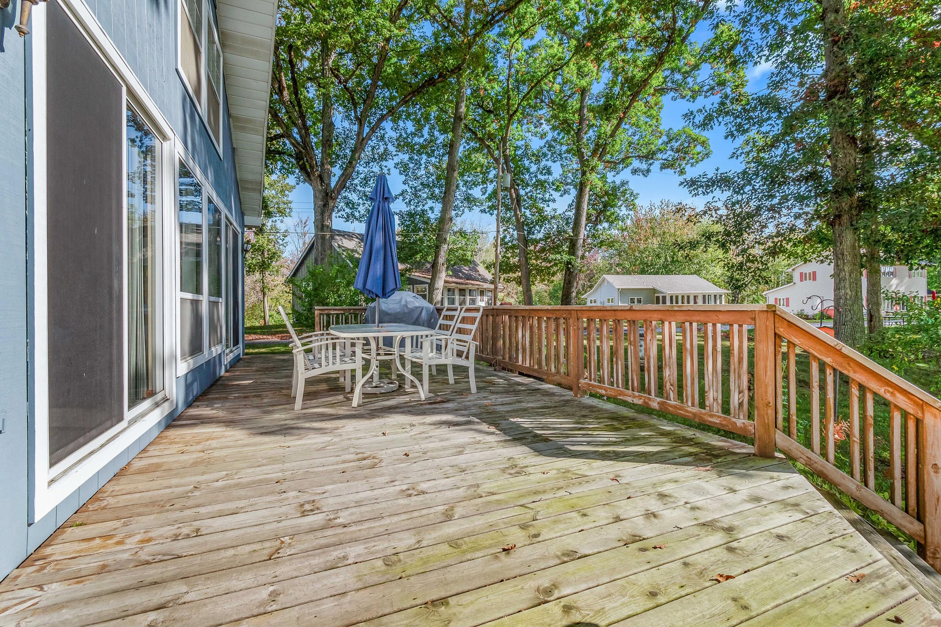 887 Pleasant Road