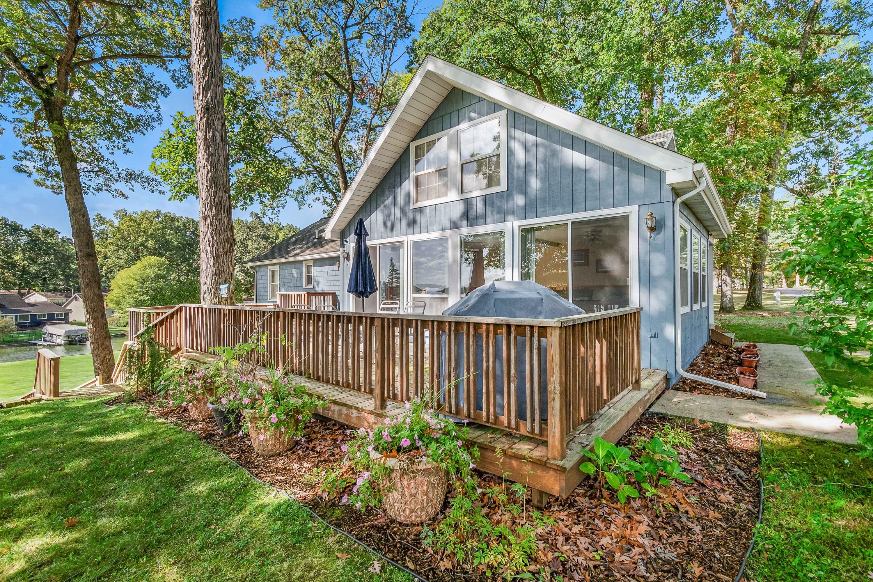 887 Pleasant Road