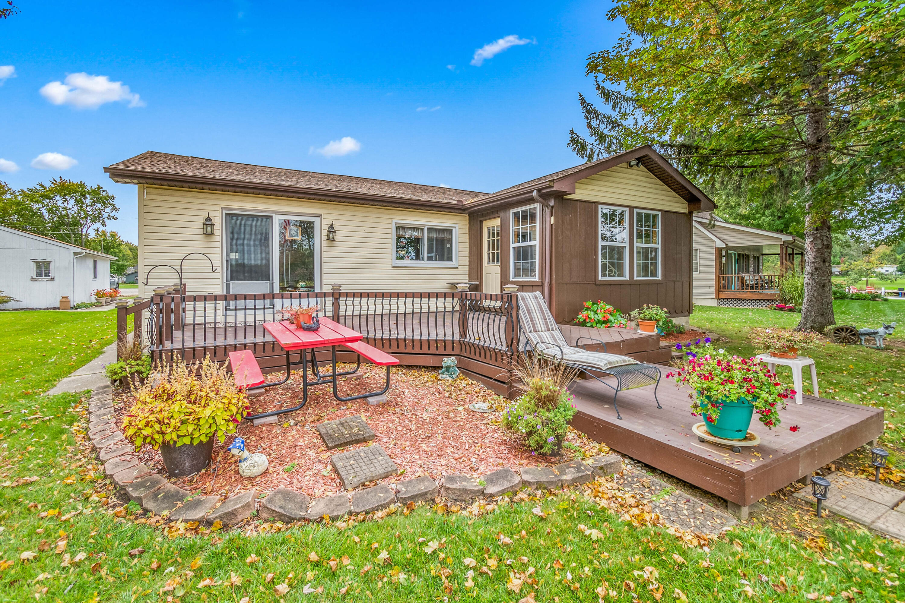 519 Tompkins Dr.