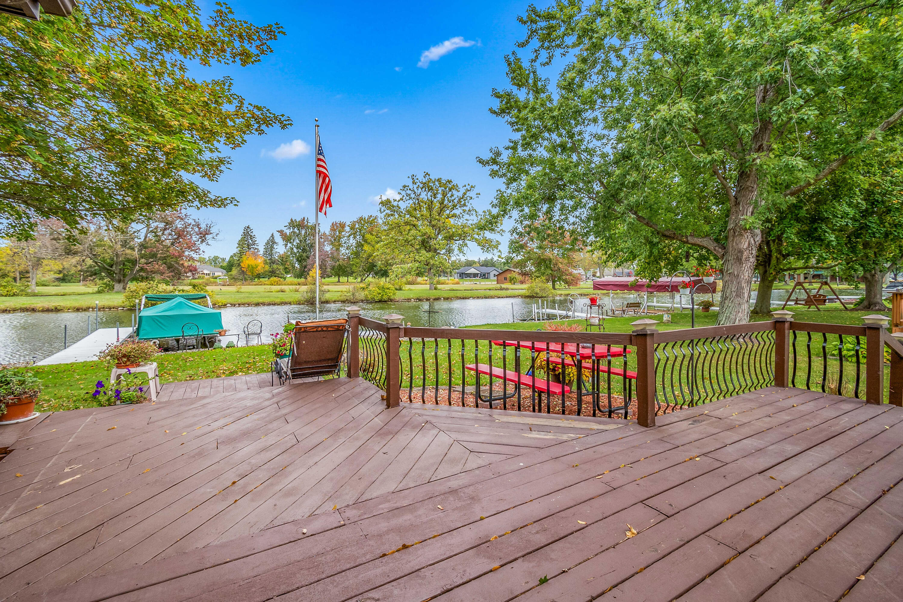 519 Tompkins Dr.