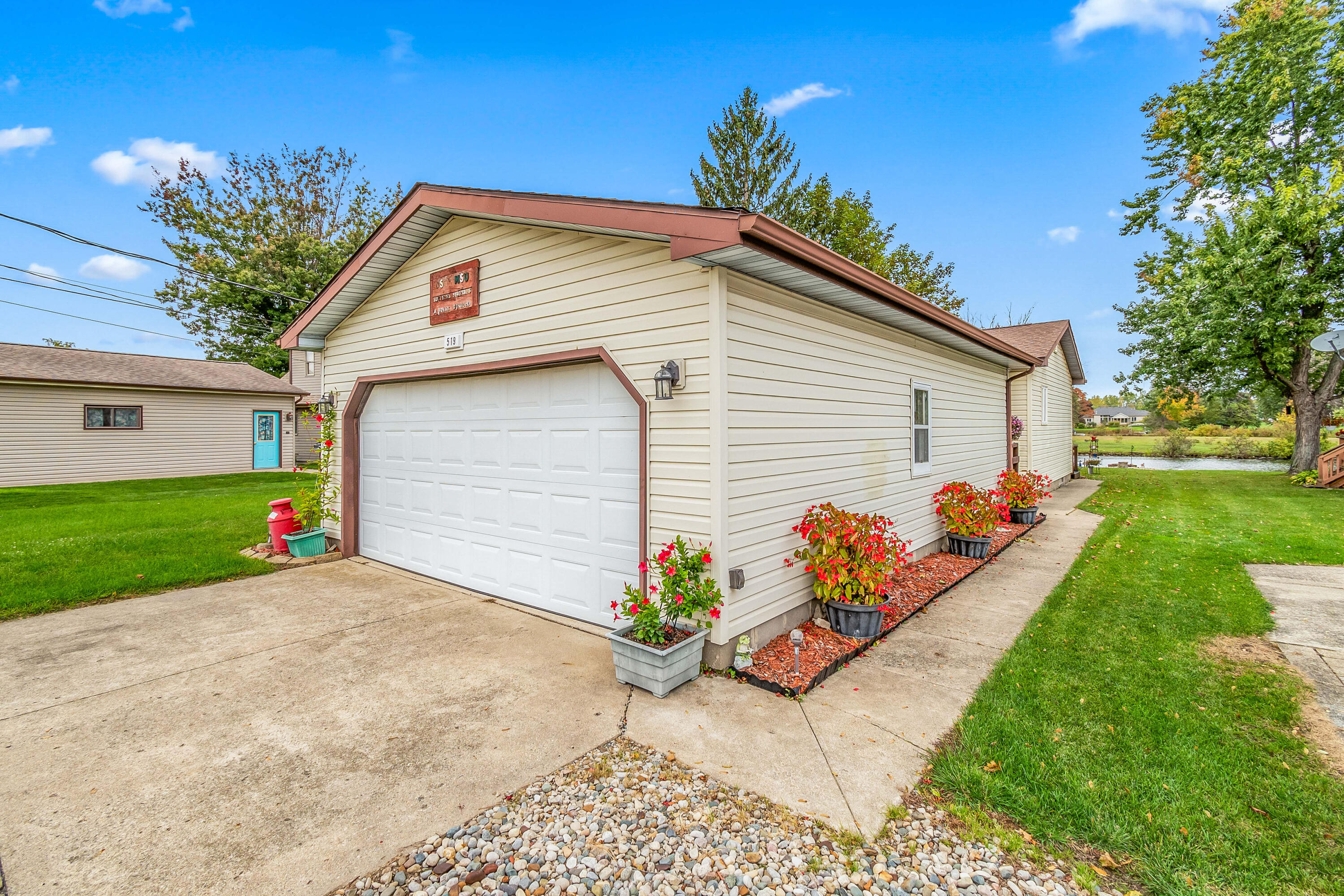 519 Tompkins Dr.