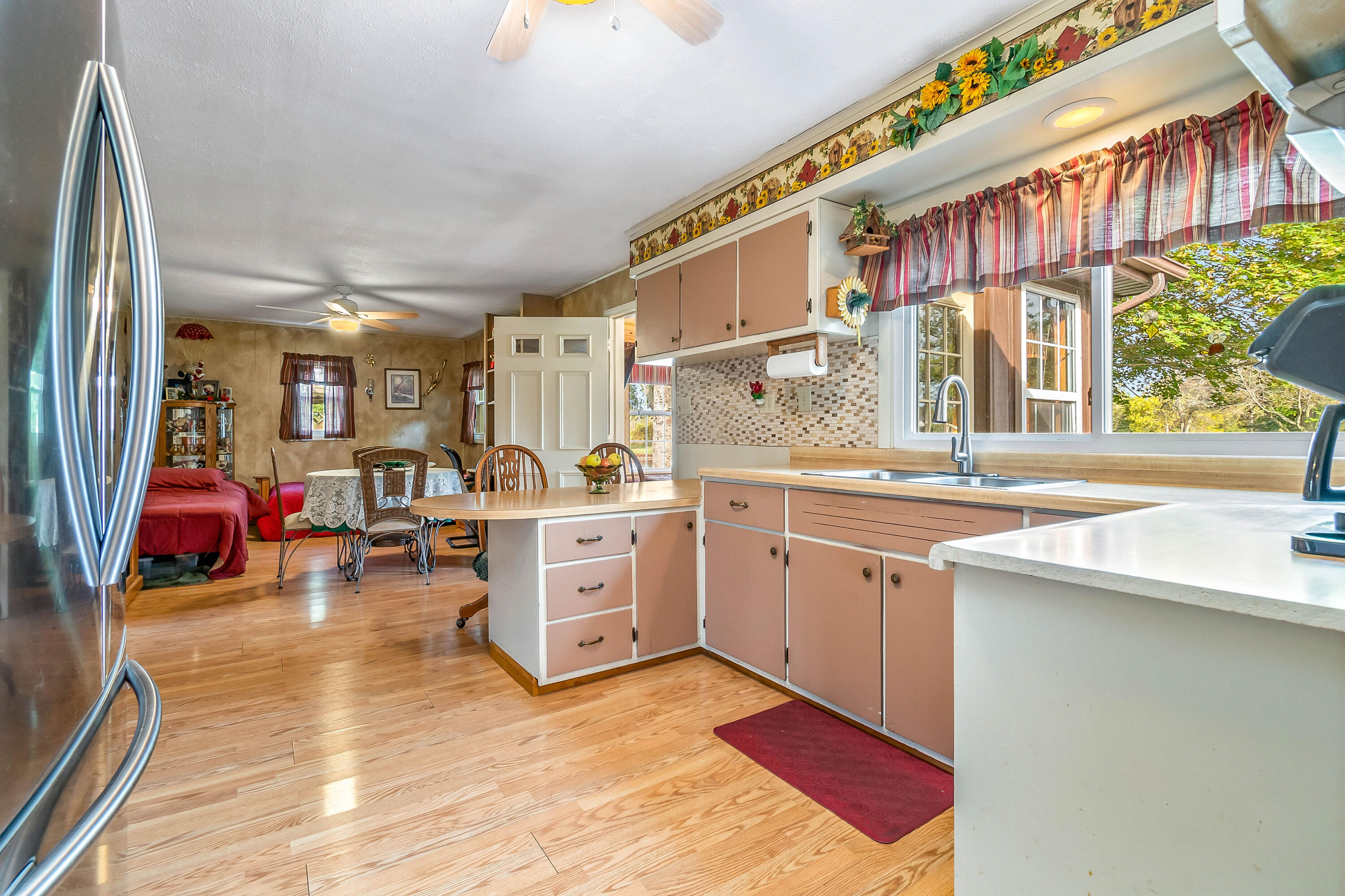 519 Tompkins Dr.