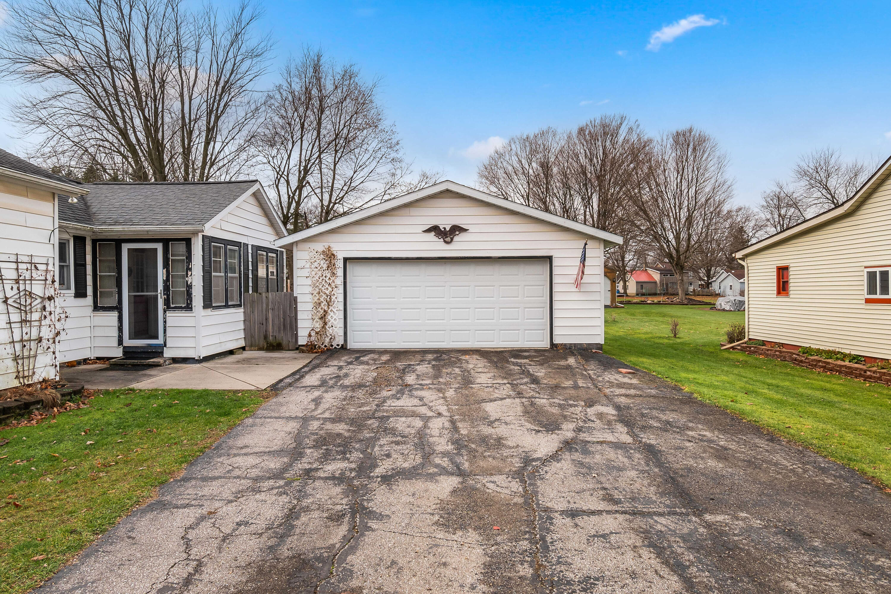 35 Pleasant Street