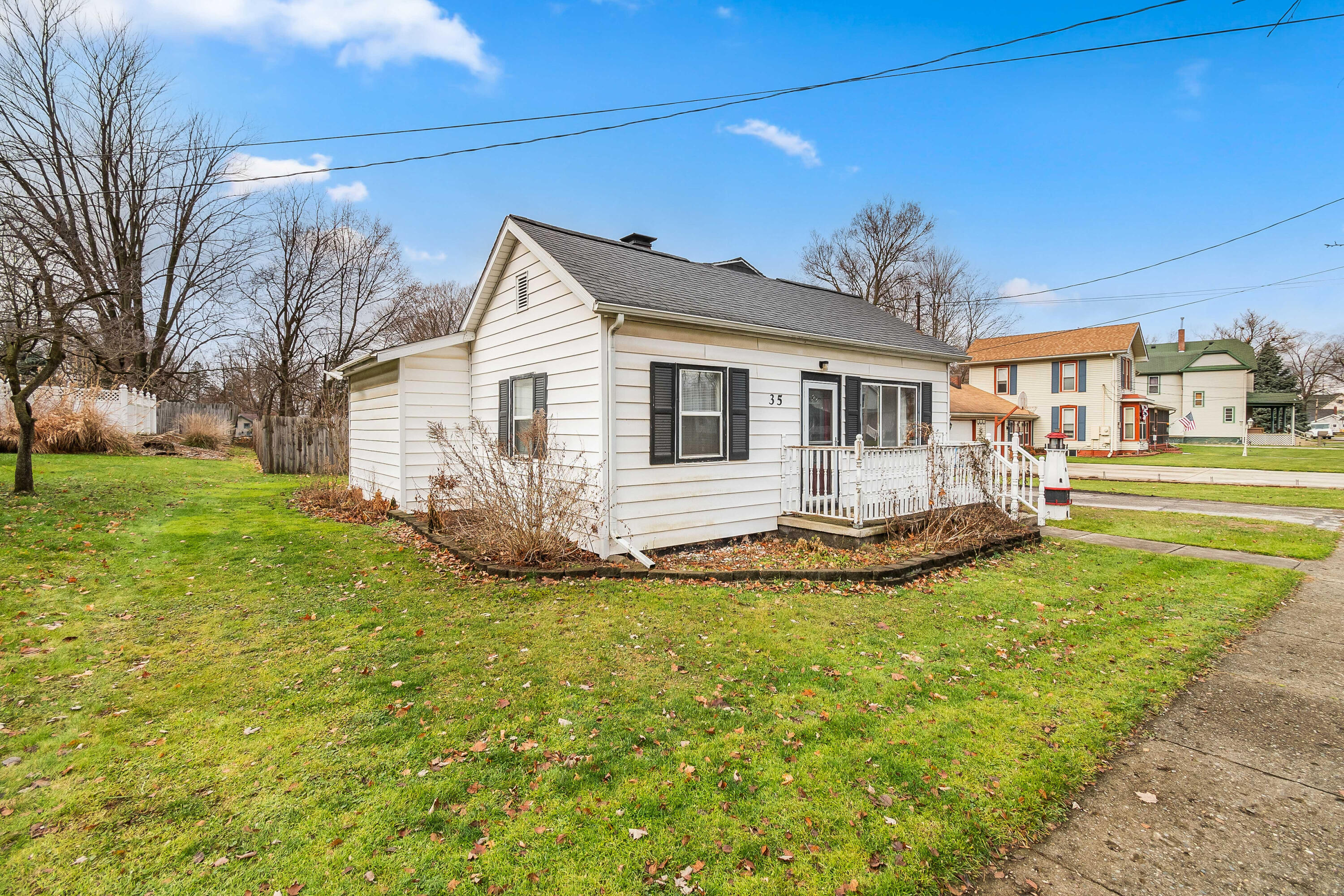 35 Pleasant Street