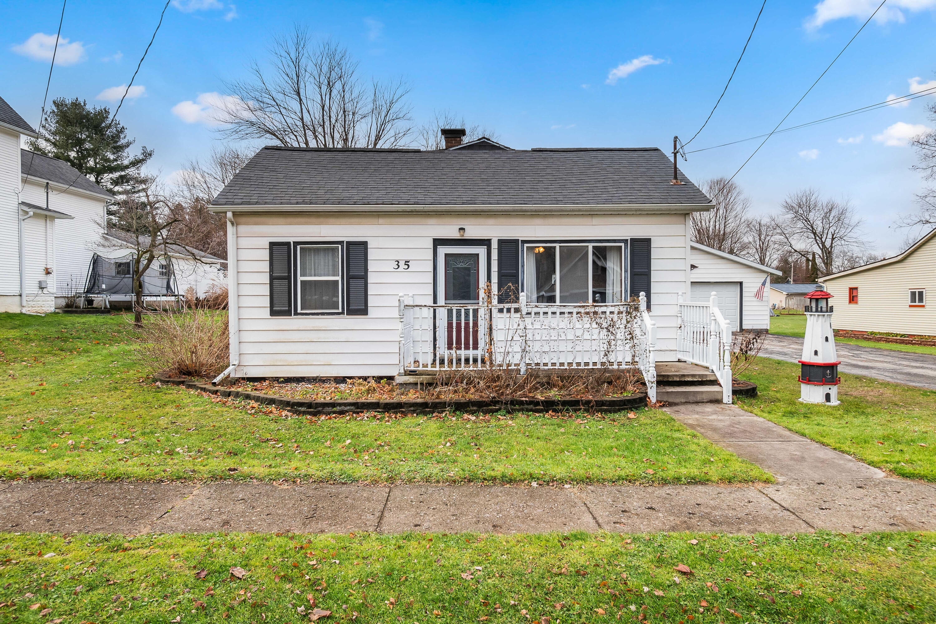 35 Pleasant Street