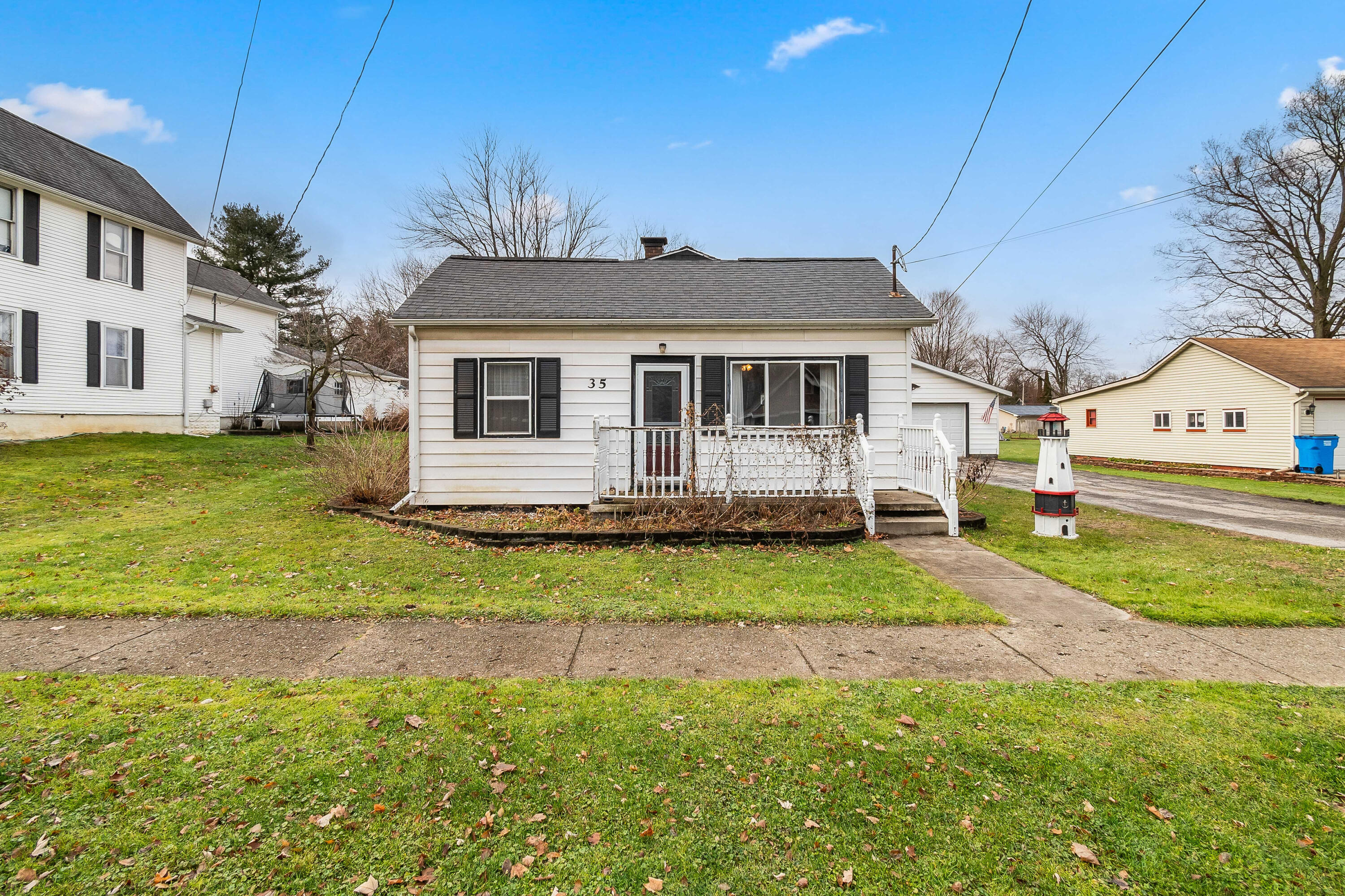 35 Pleasant Street