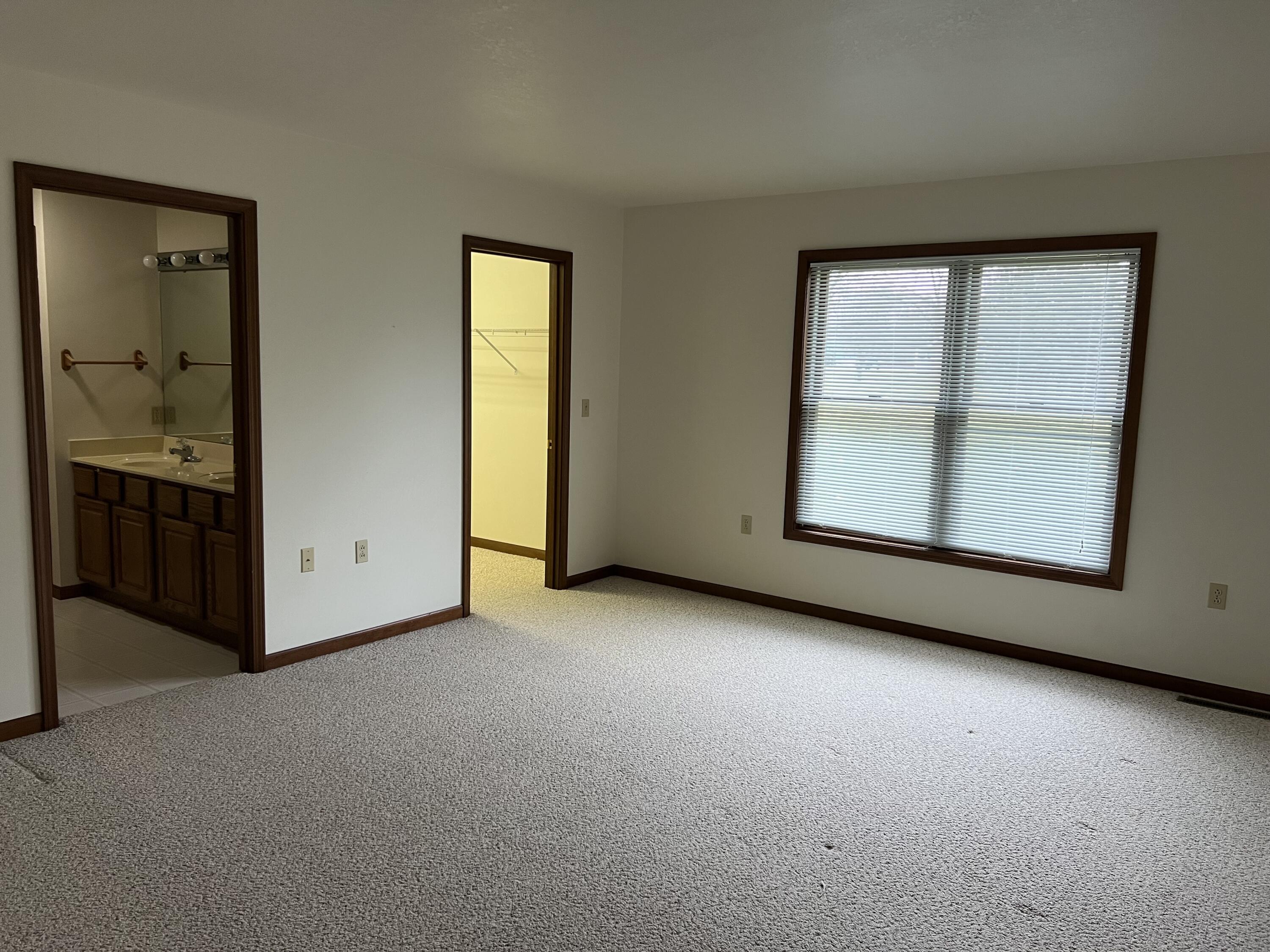 13 Oakwood Drive
