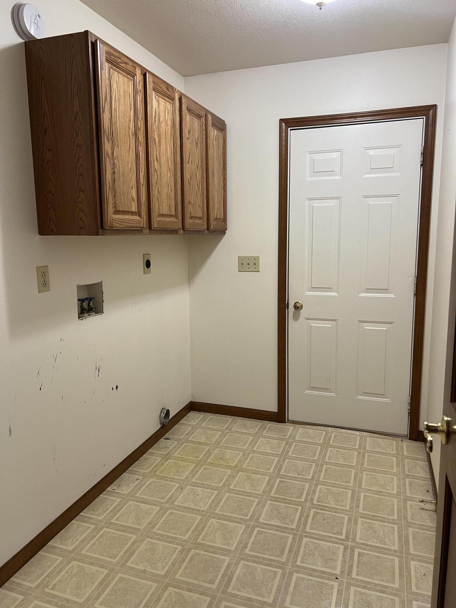 13 Oakwood Drive