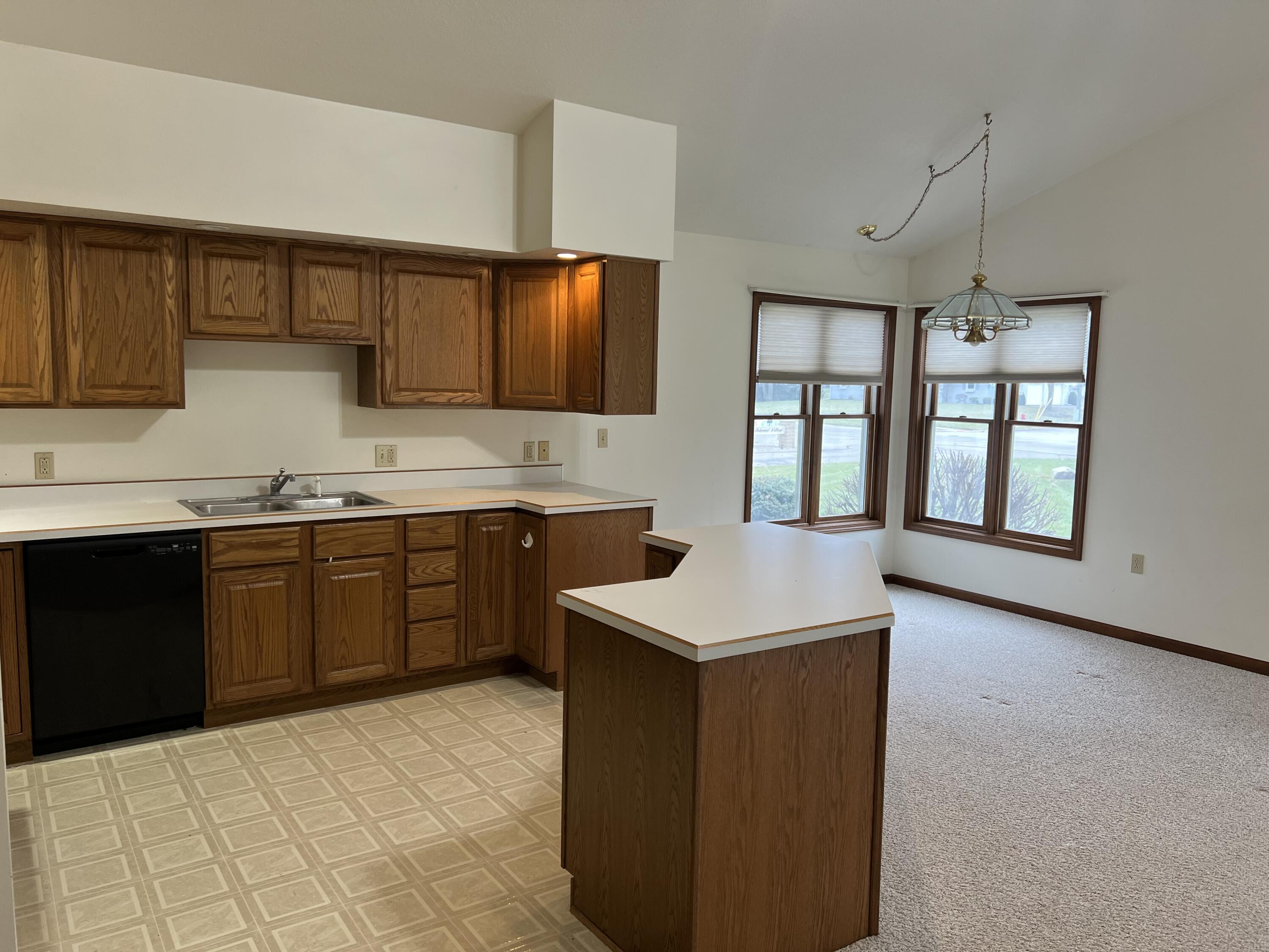 13 Oakwood Drive