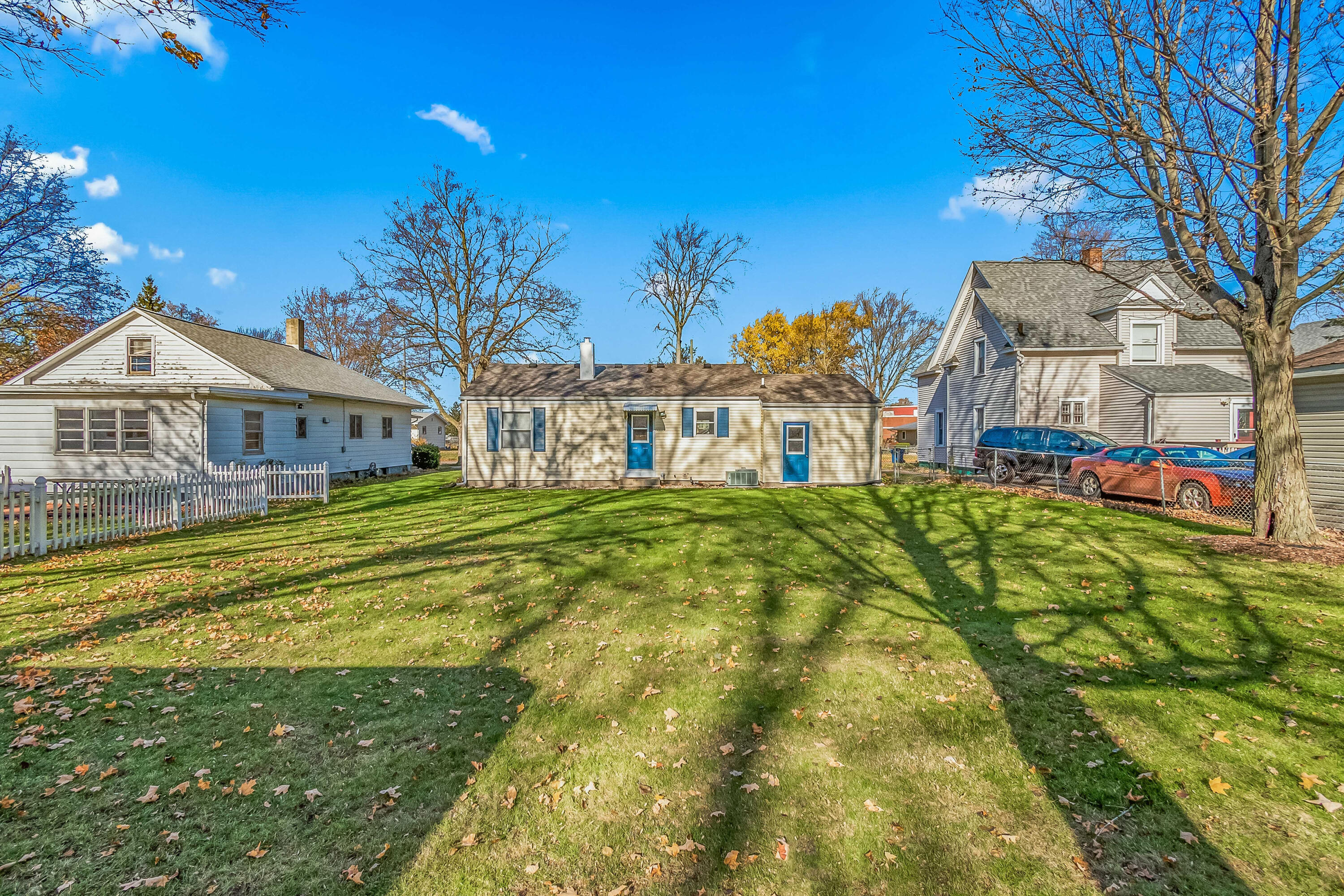 49 Pelton Ave.