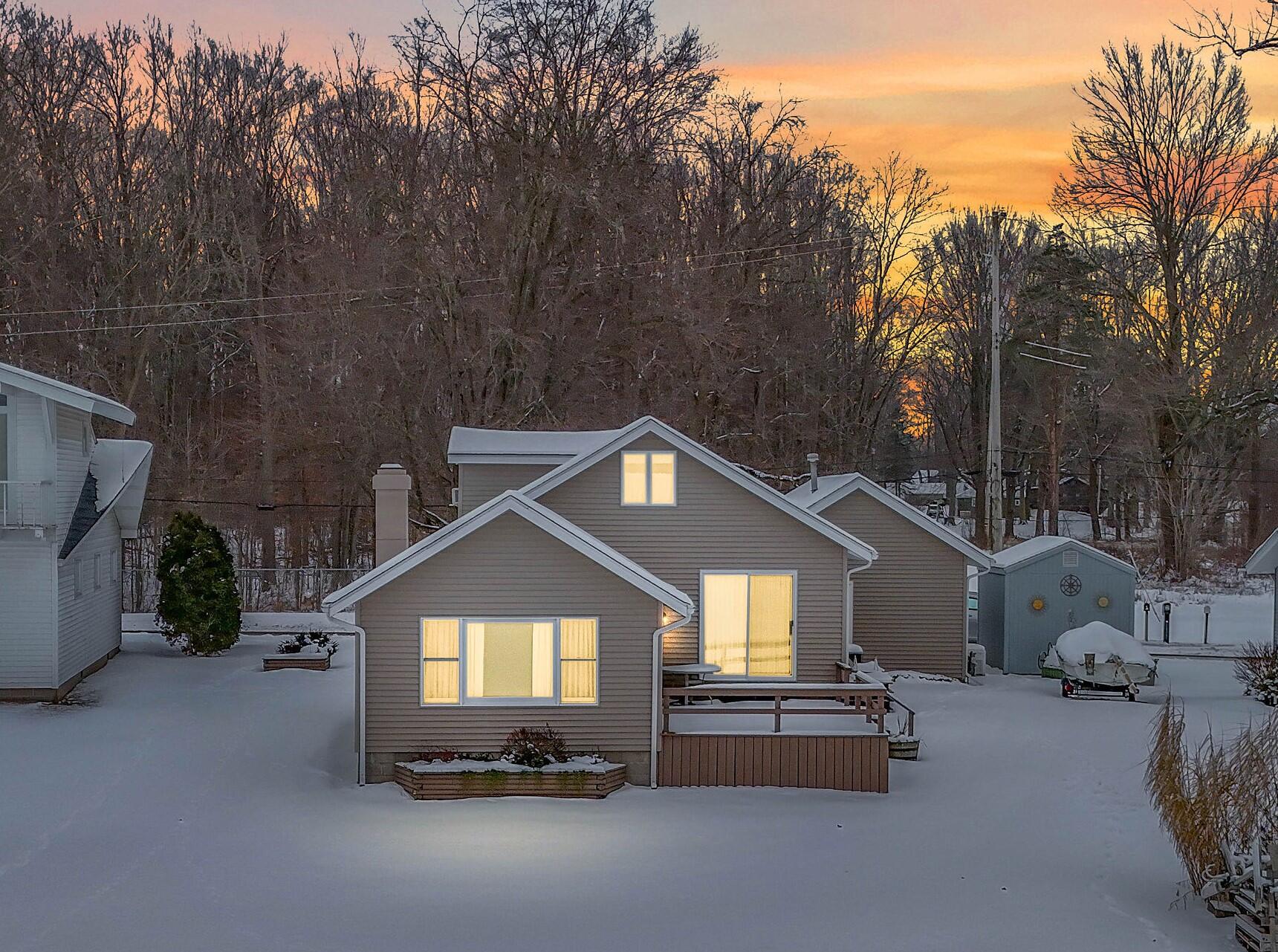154 Wildwood Beach Rd.