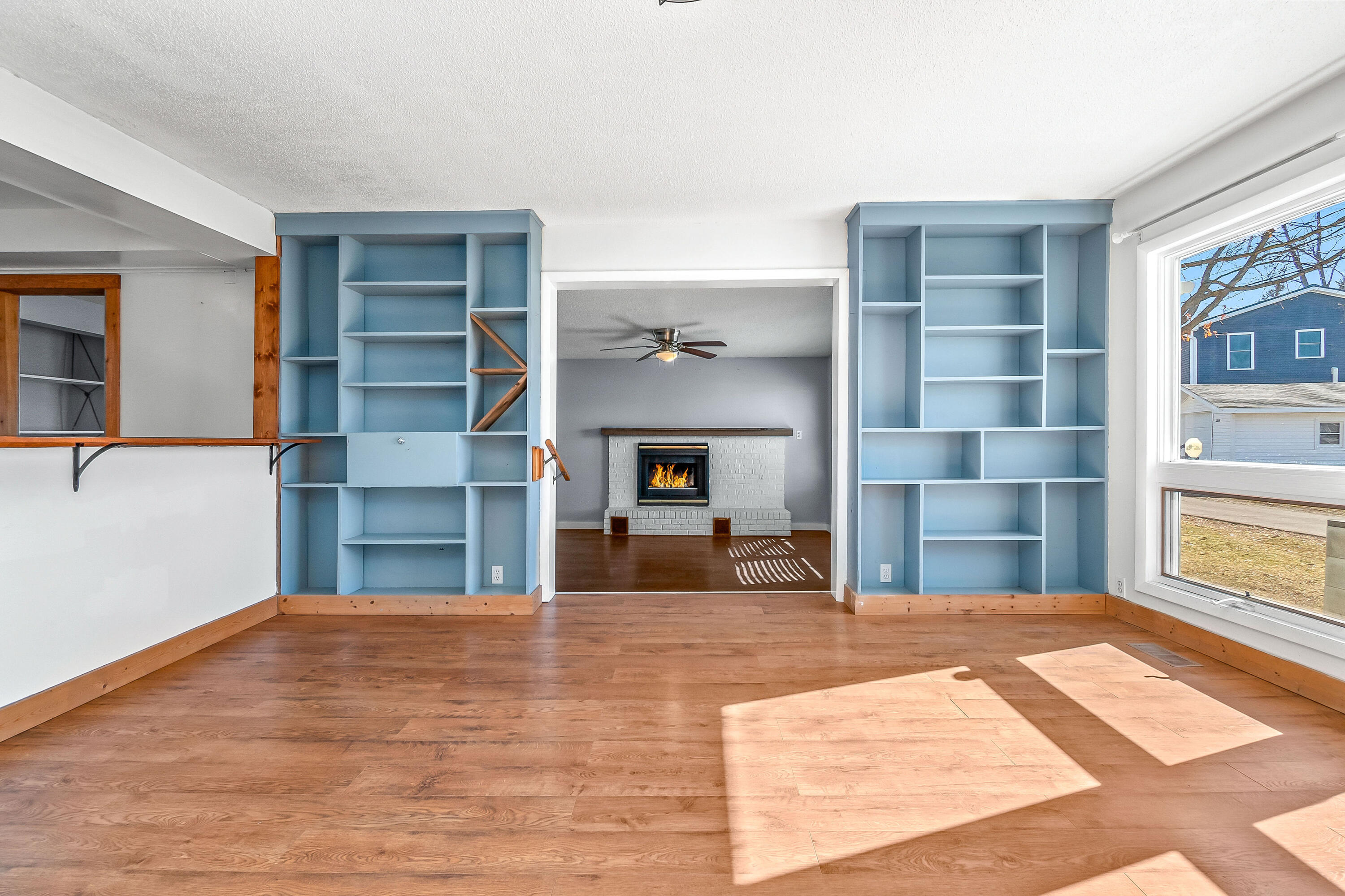 2275 Oakwood Drive