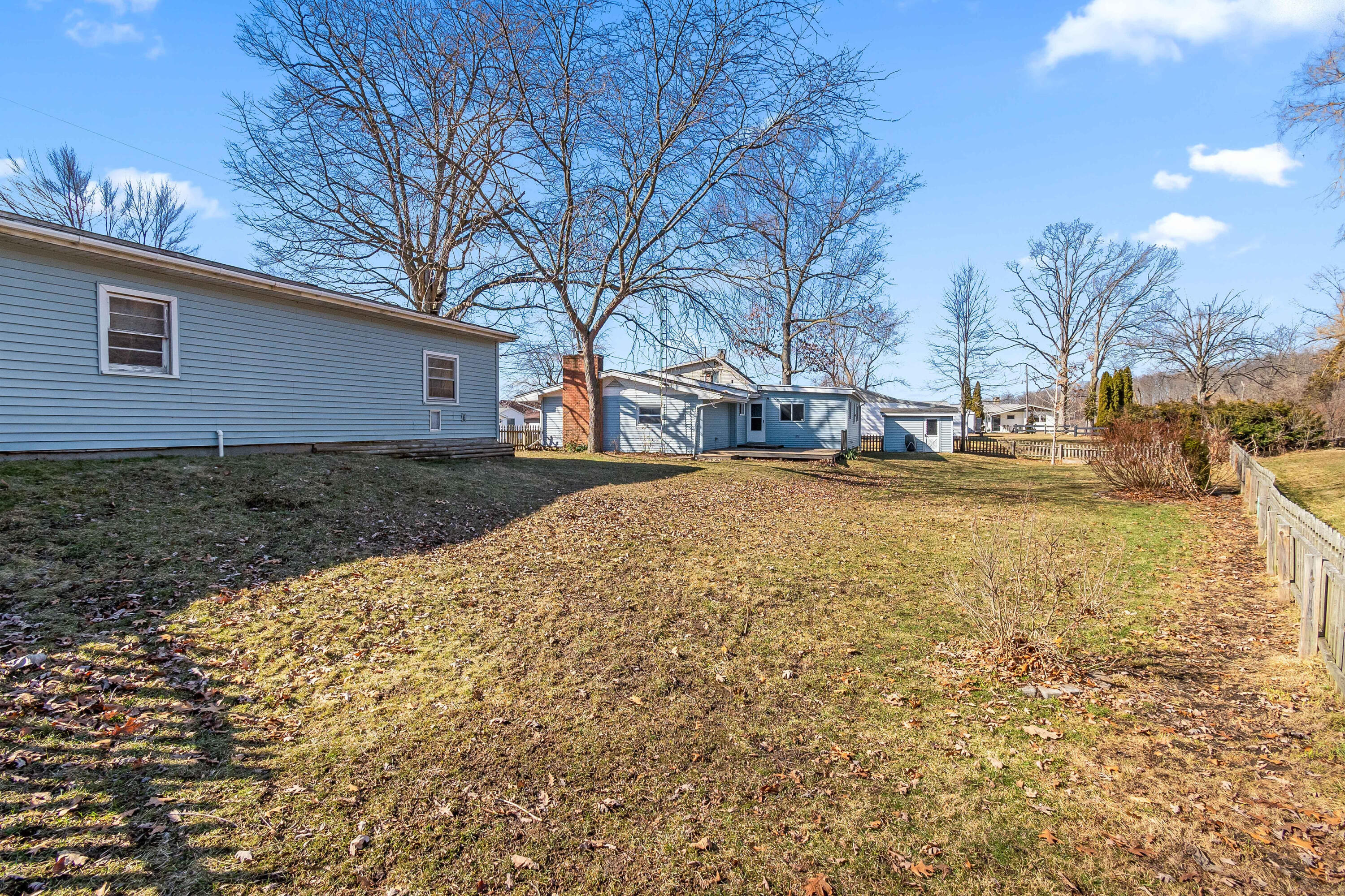 2275 Oakwood Drive