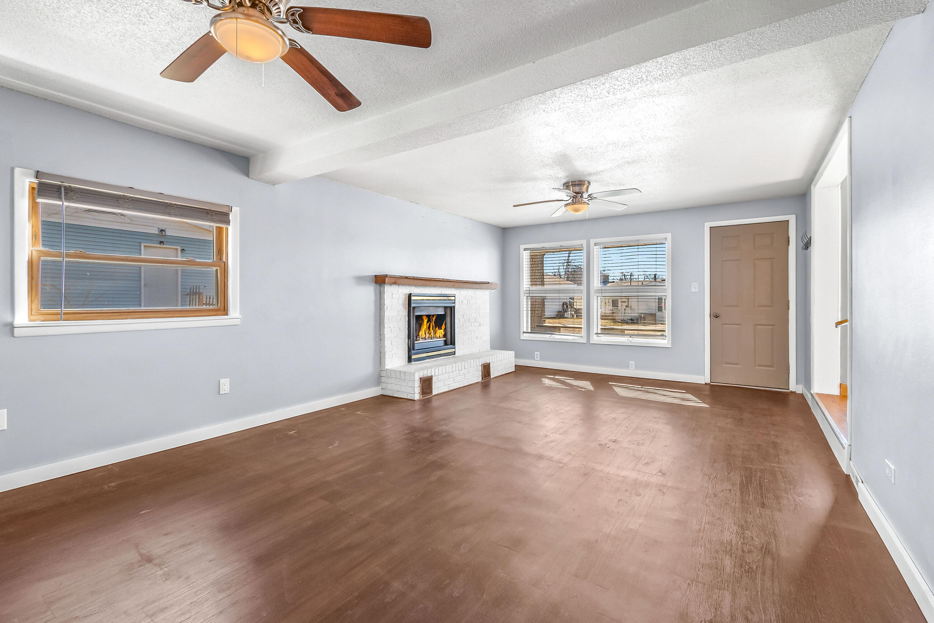 2275 Oakwood Drive