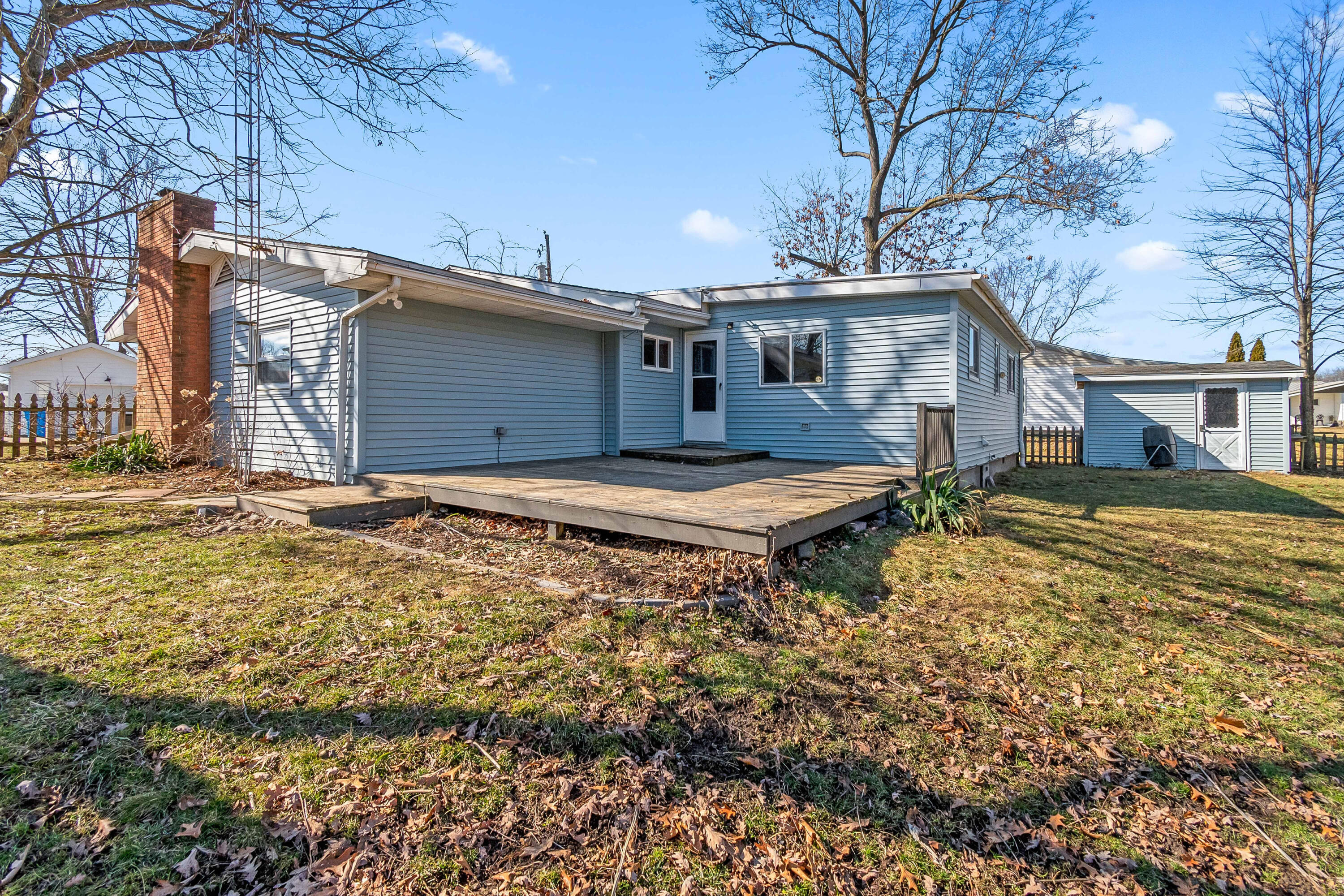 2275 Oakwood Drive