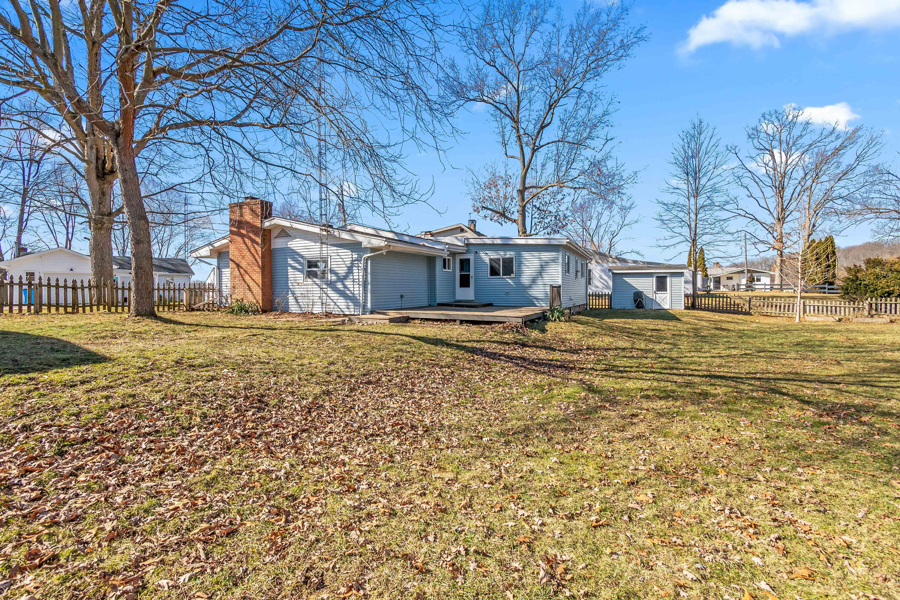 2275 Oakwood Drive