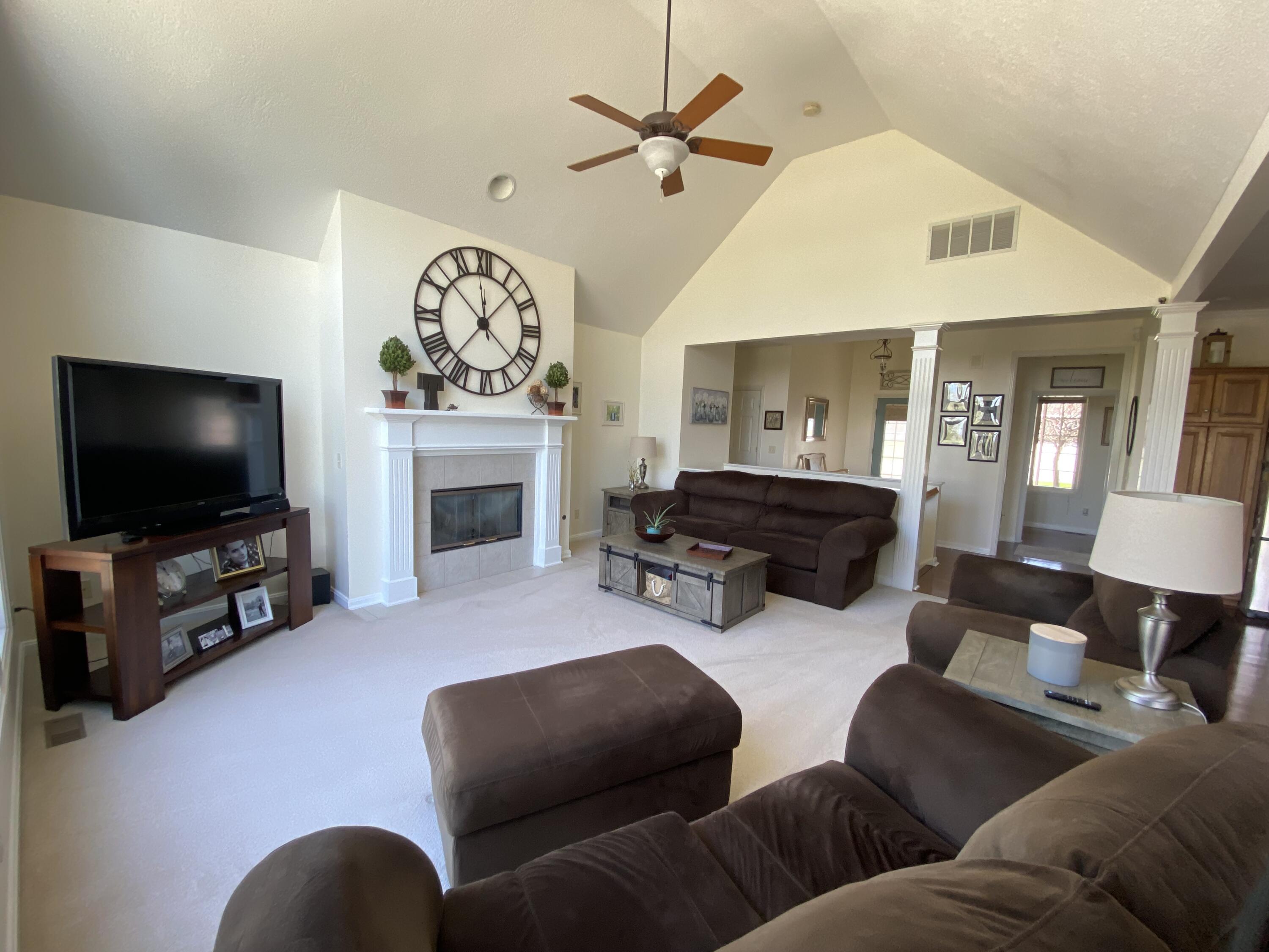 31 Arrowhead Dr.