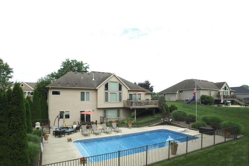 31 Arrowhead Dr.