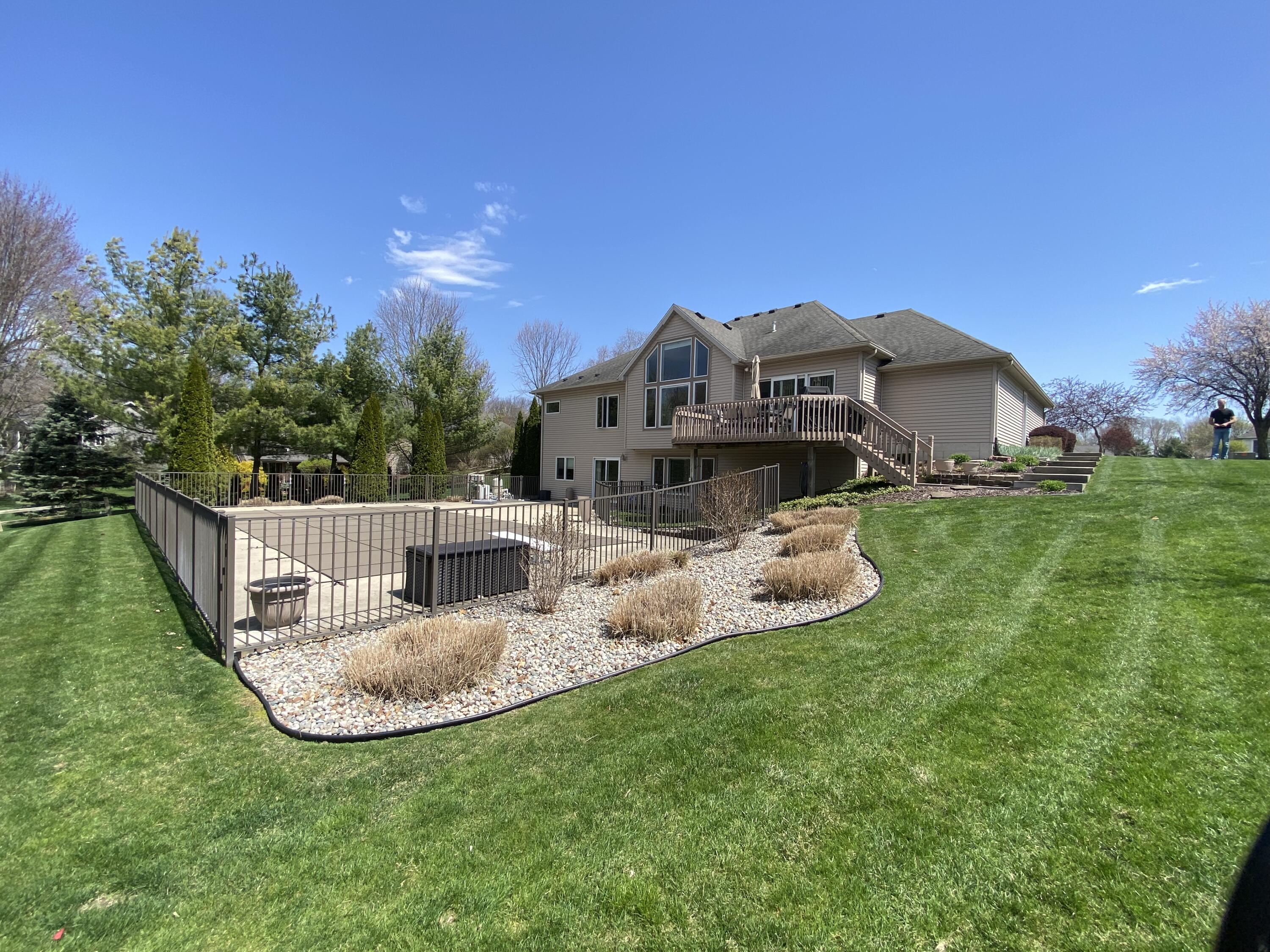 31 Arrowhead Dr.