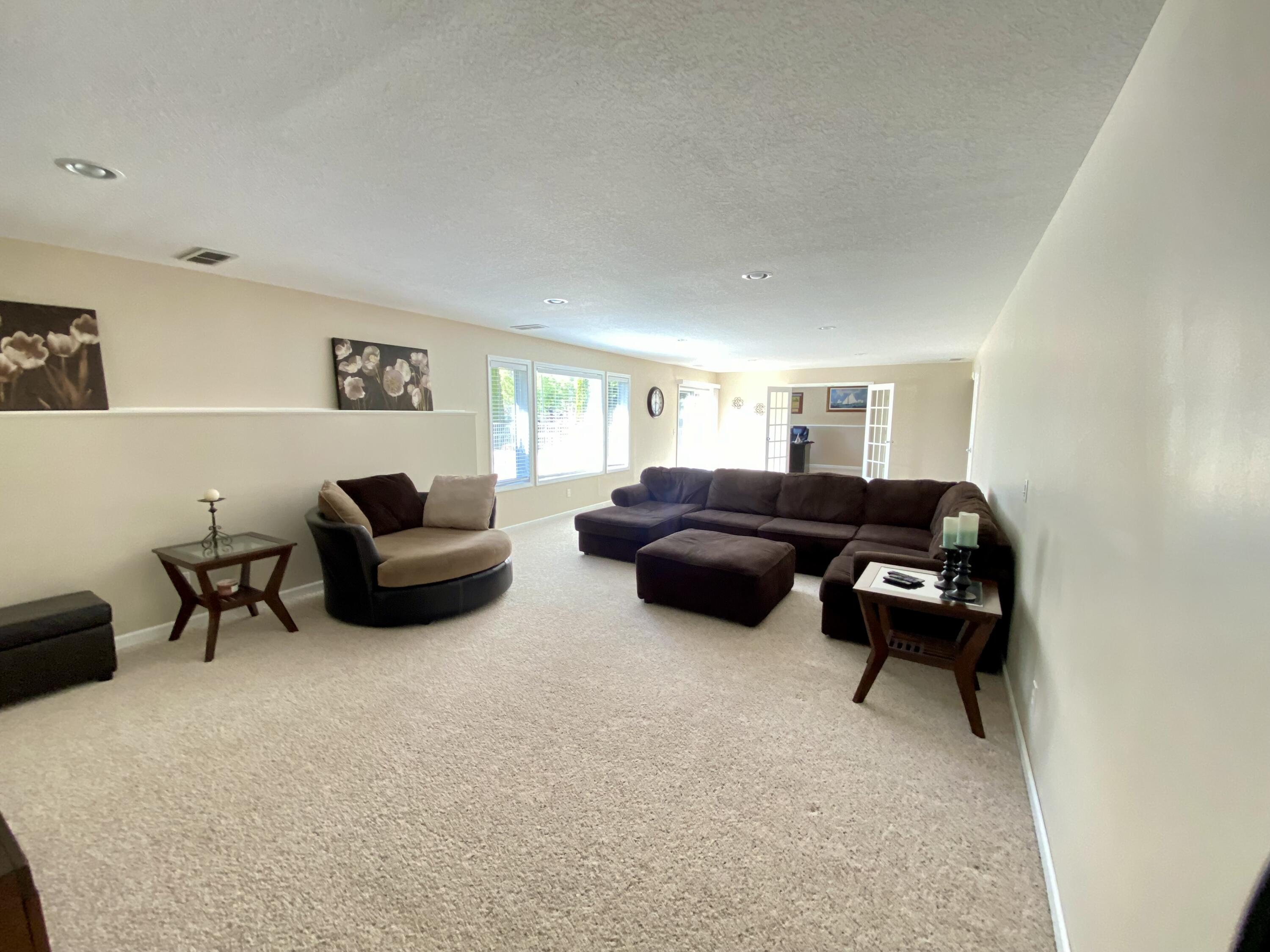 31 Arrowhead Dr.
