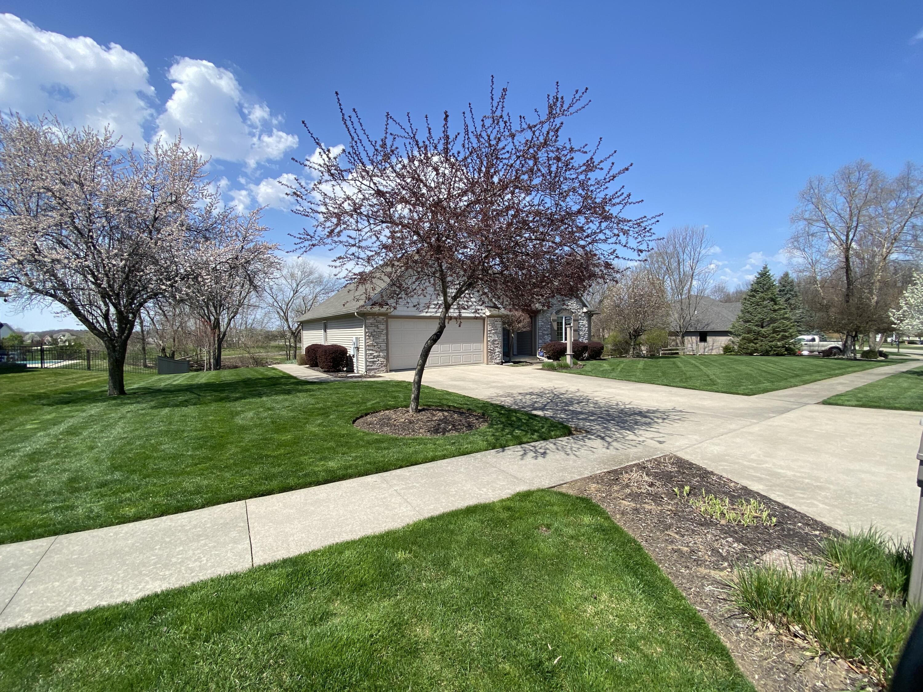 31 Arrowhead Dr.