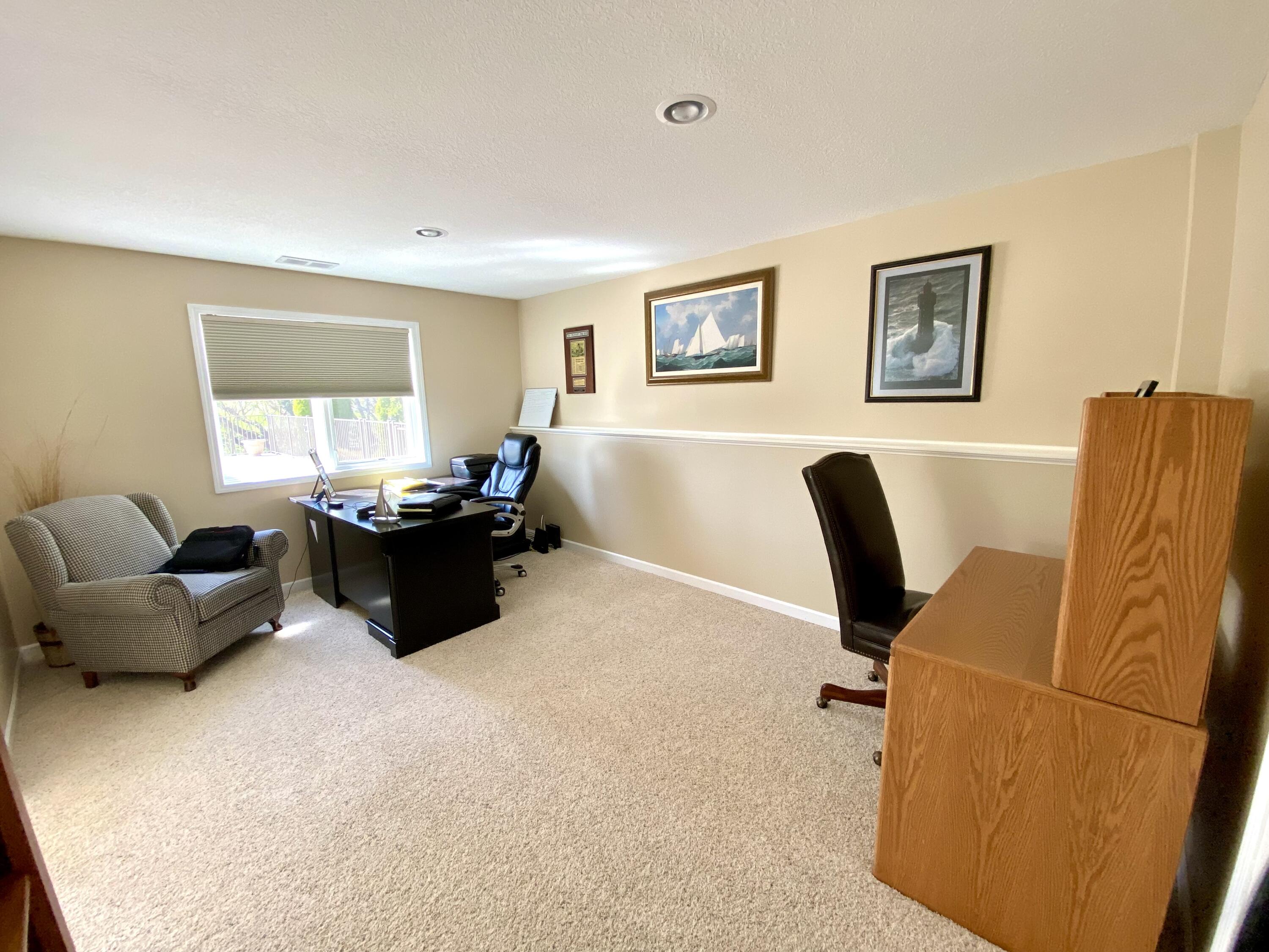 31 Arrowhead Dr.