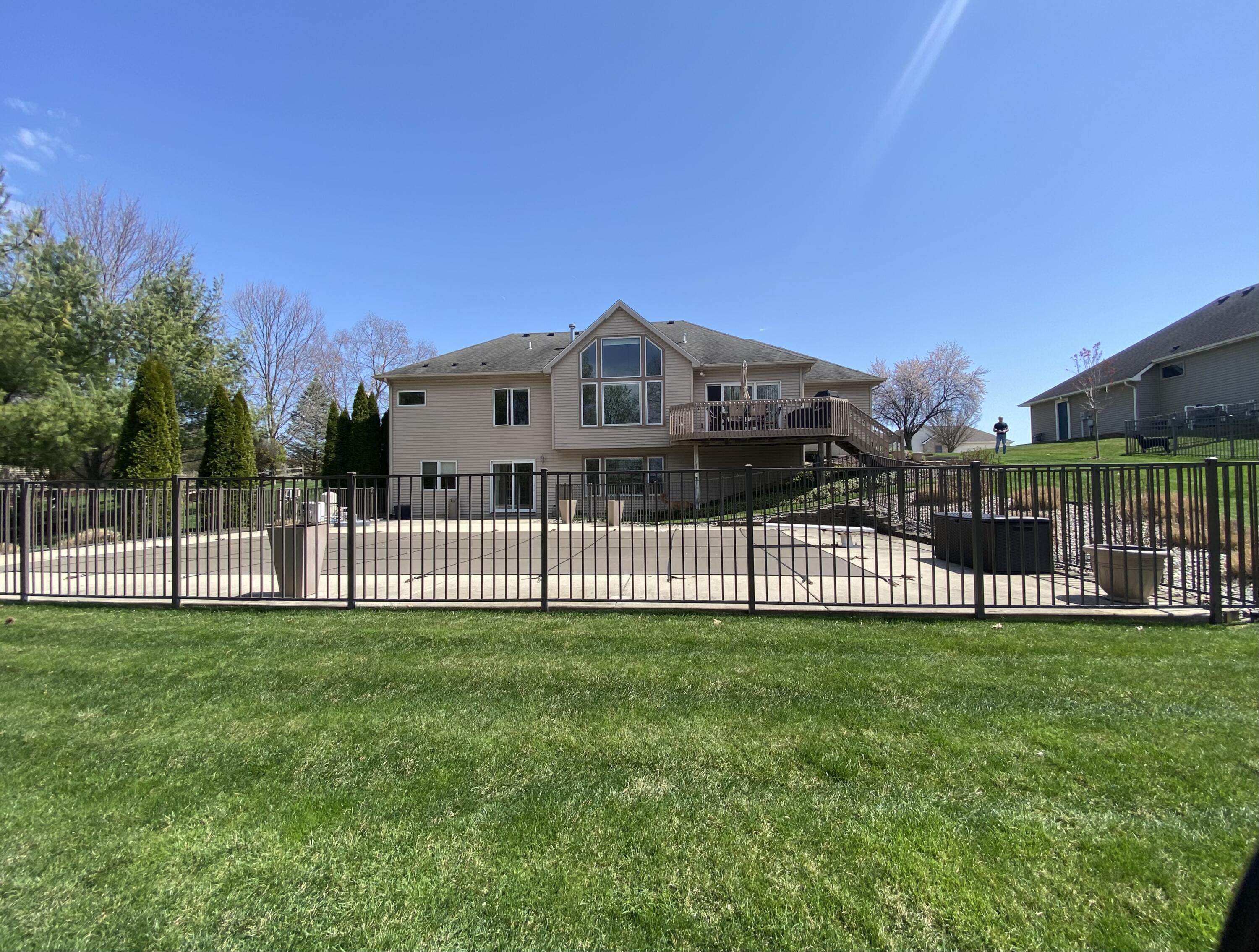 31 Arrowhead Dr.