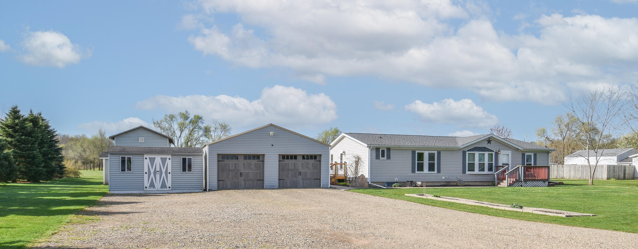 947 E Girard Road