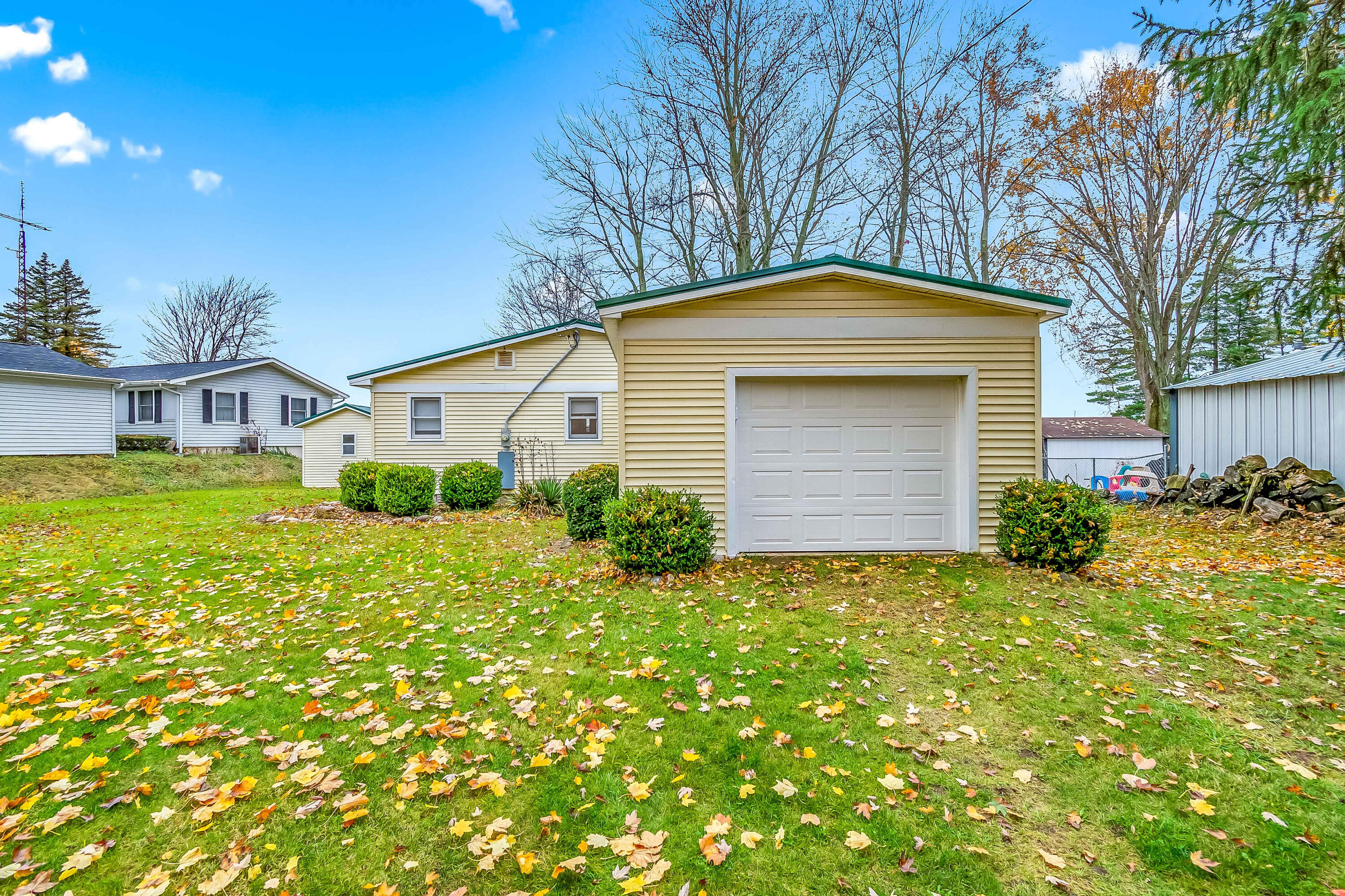 462 Pinecrest Drive