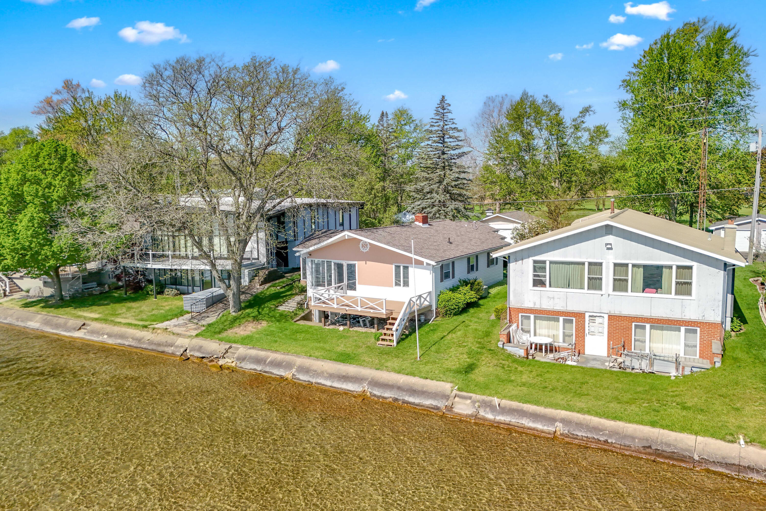 575 Pearl Beach Dr.