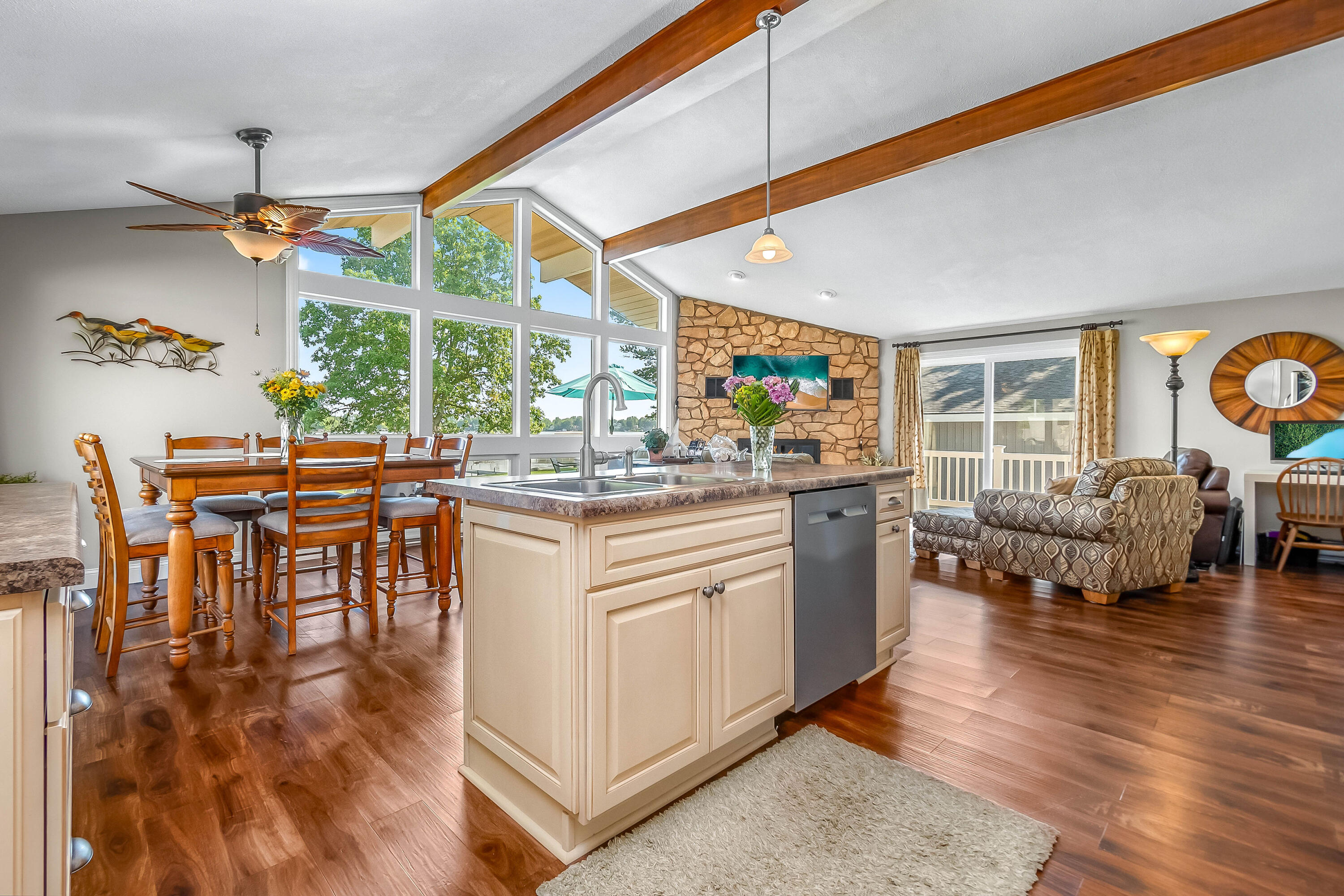 638 Tomahawk Trail