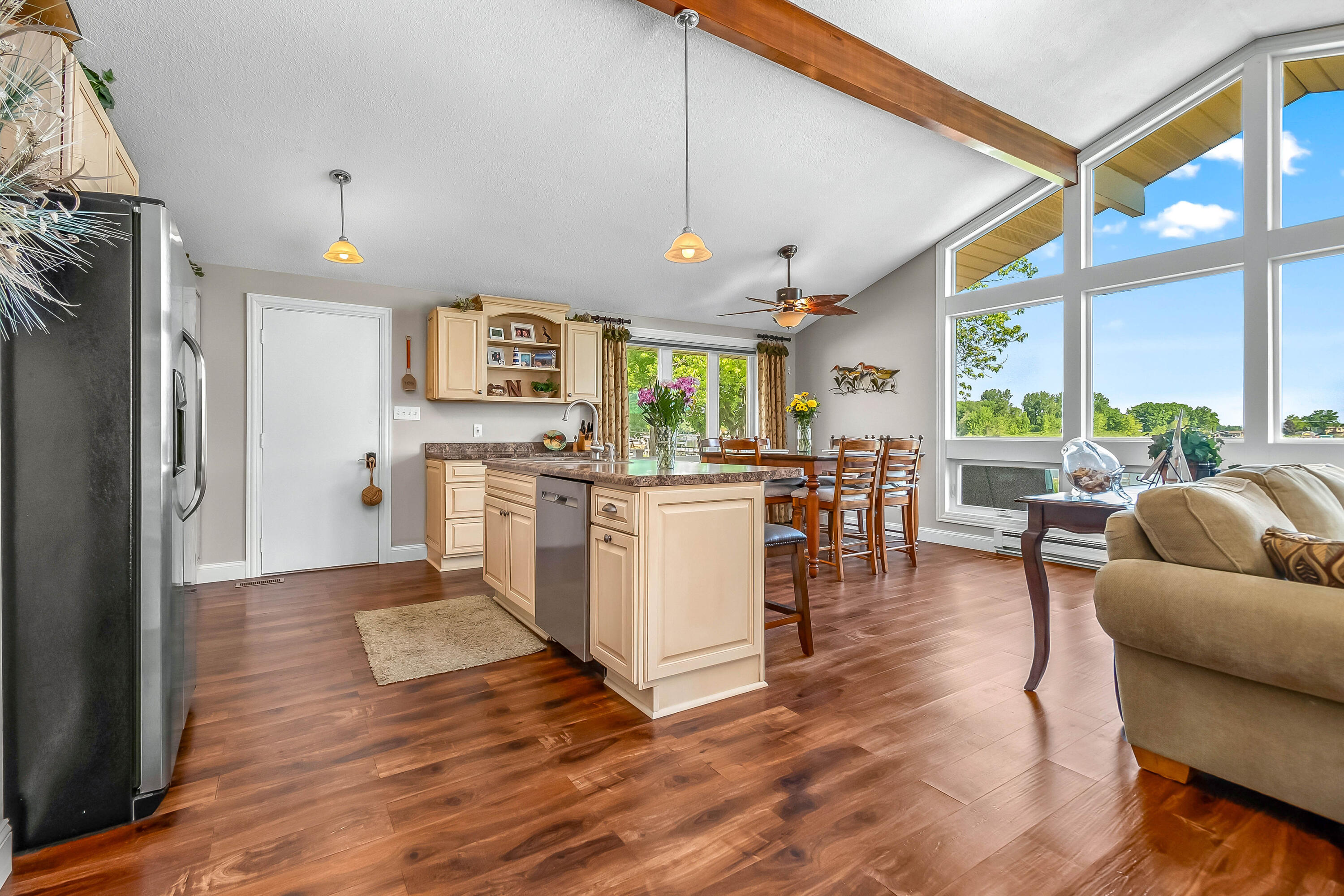 638 Tomahawk Trail