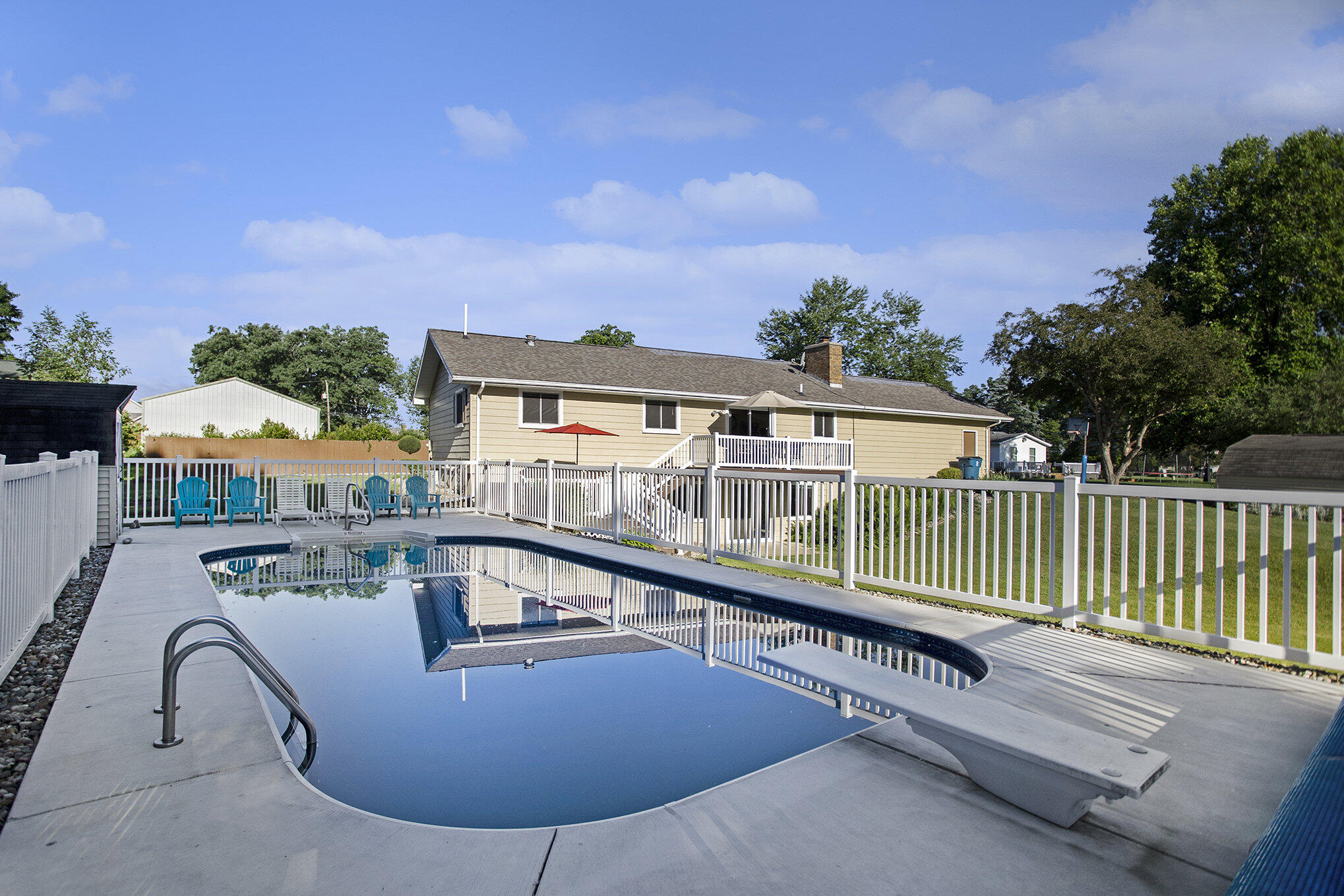 143 Lukesport Dr.