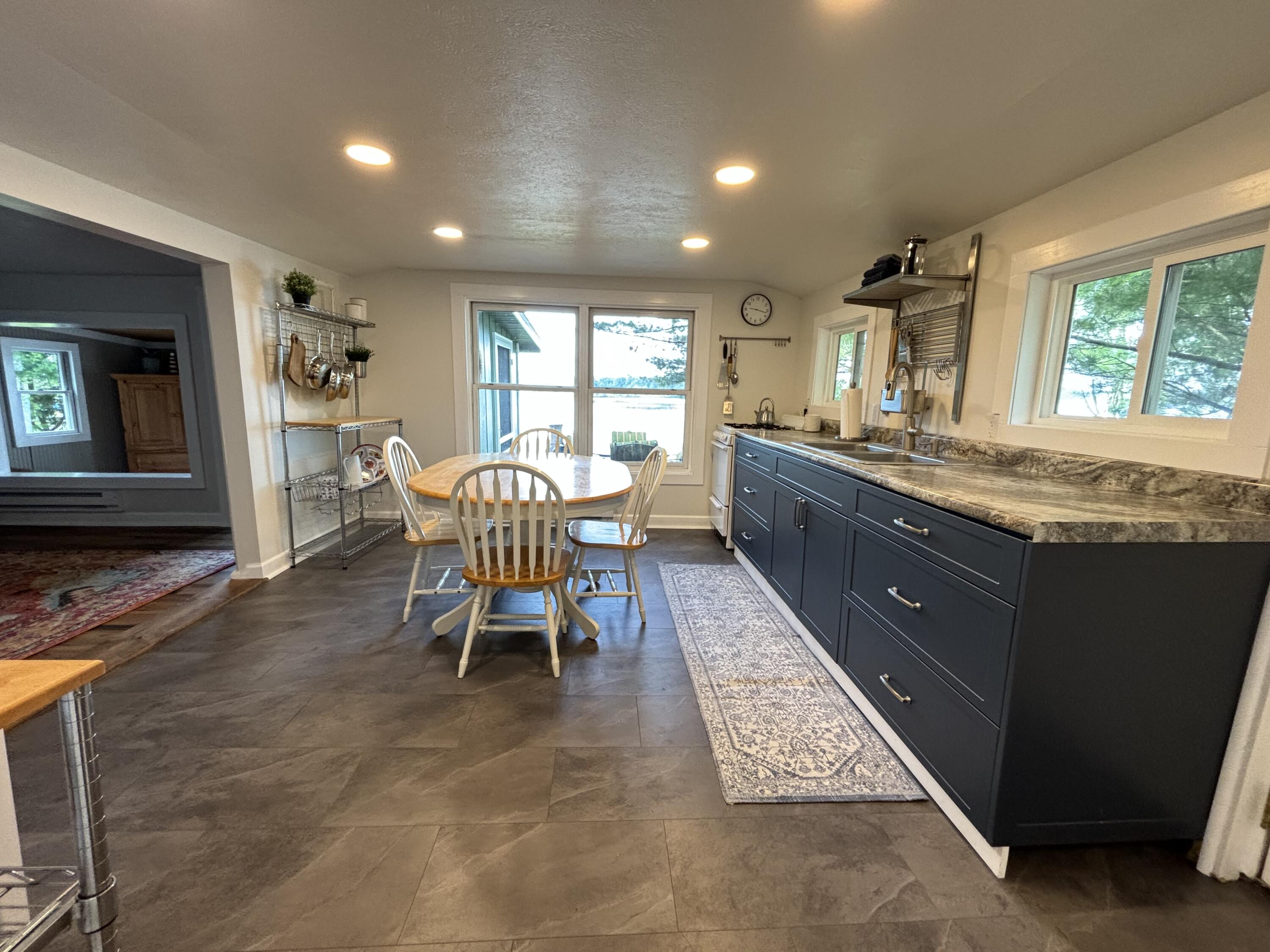 917 Shepherd Ln.