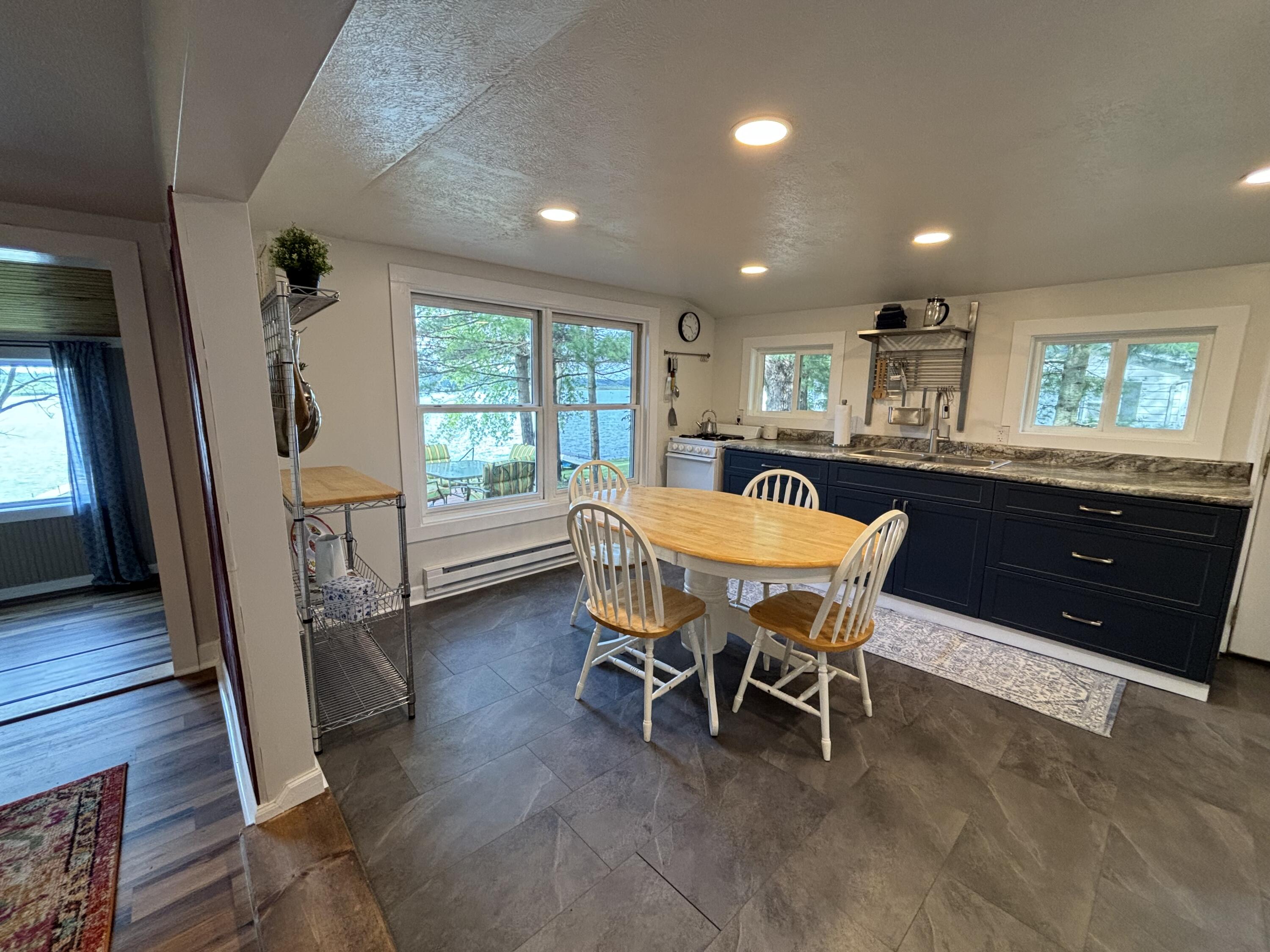 917 Shepherd Ln.