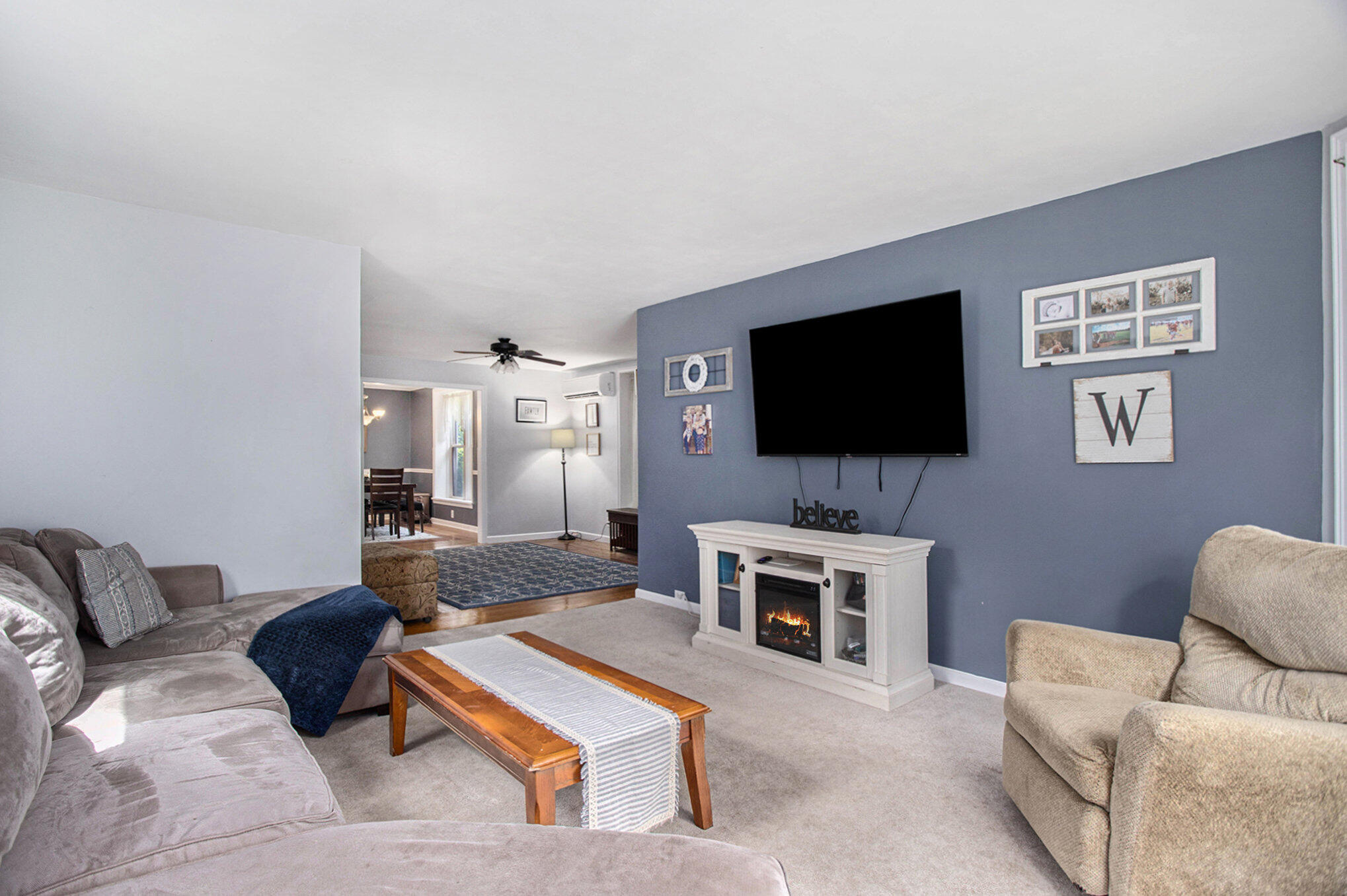 30 W Pierce St. Street