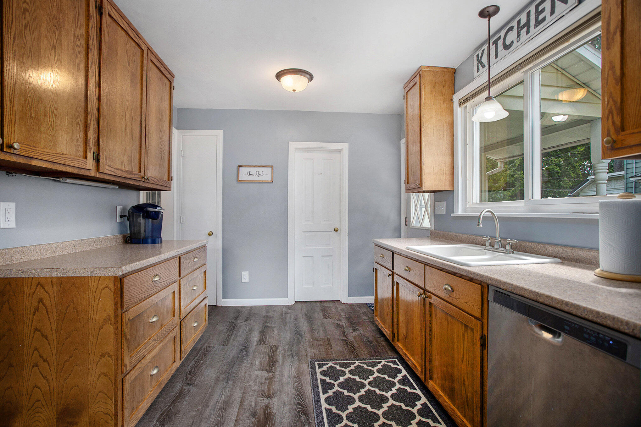 30 W Pierce St. Street