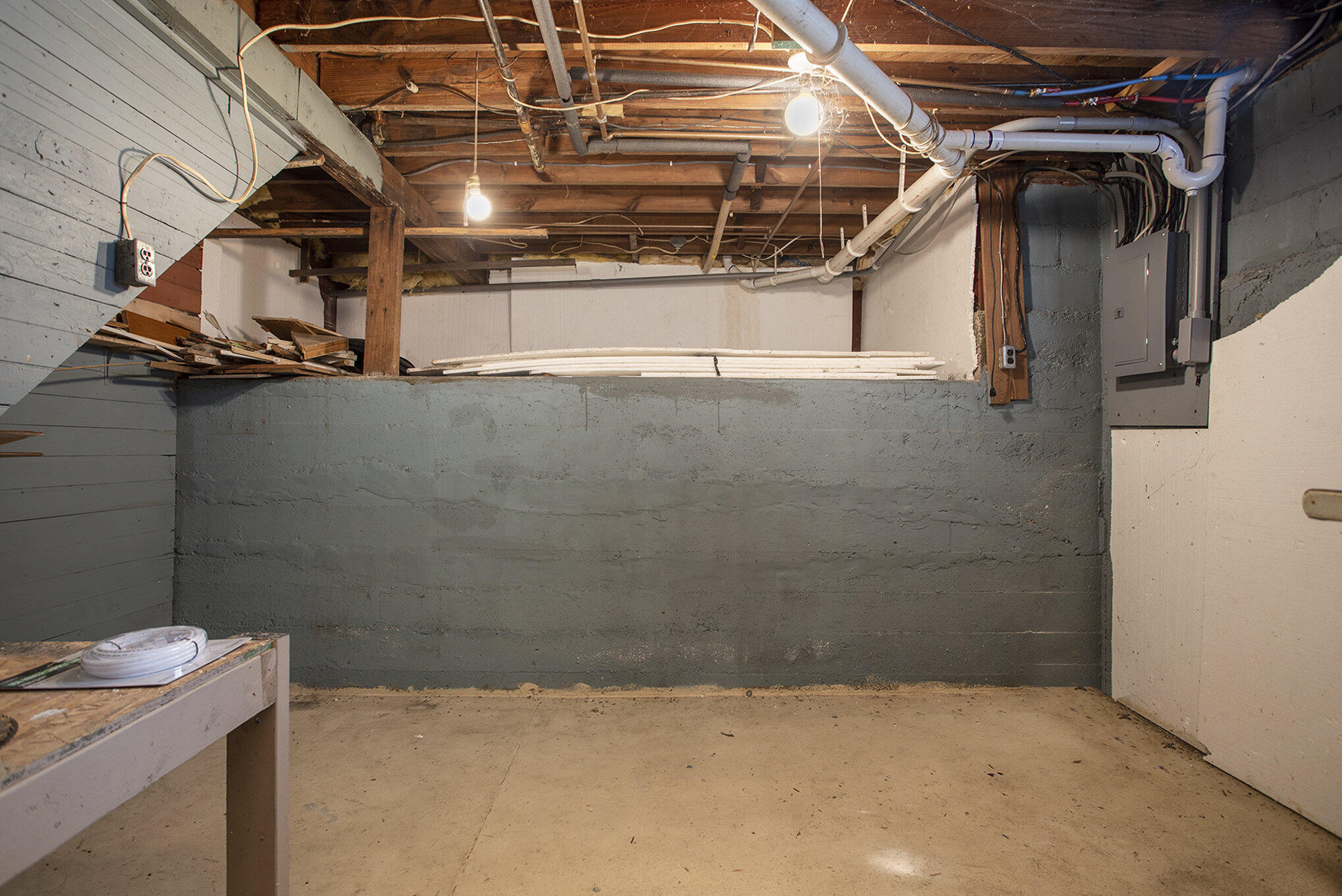 830 W Hanover Street