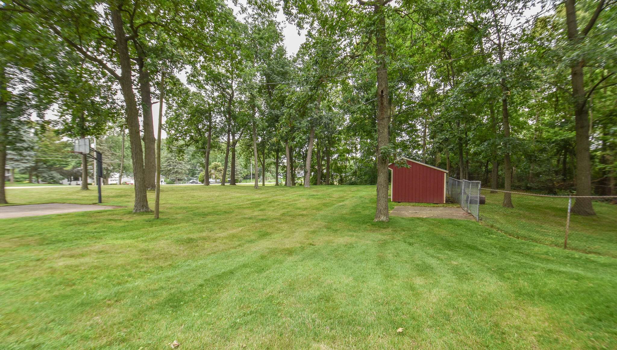141 W Chicago Road