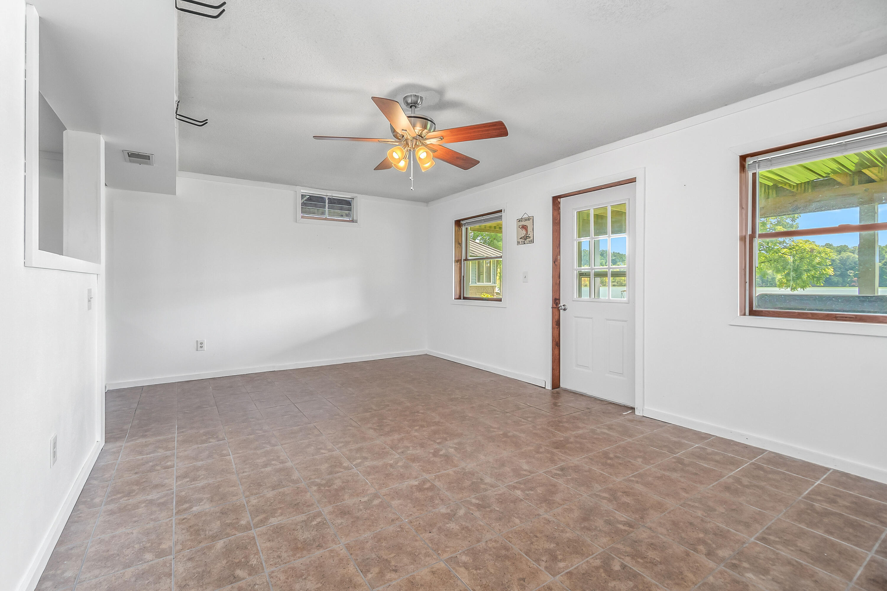 1917 Horst Road