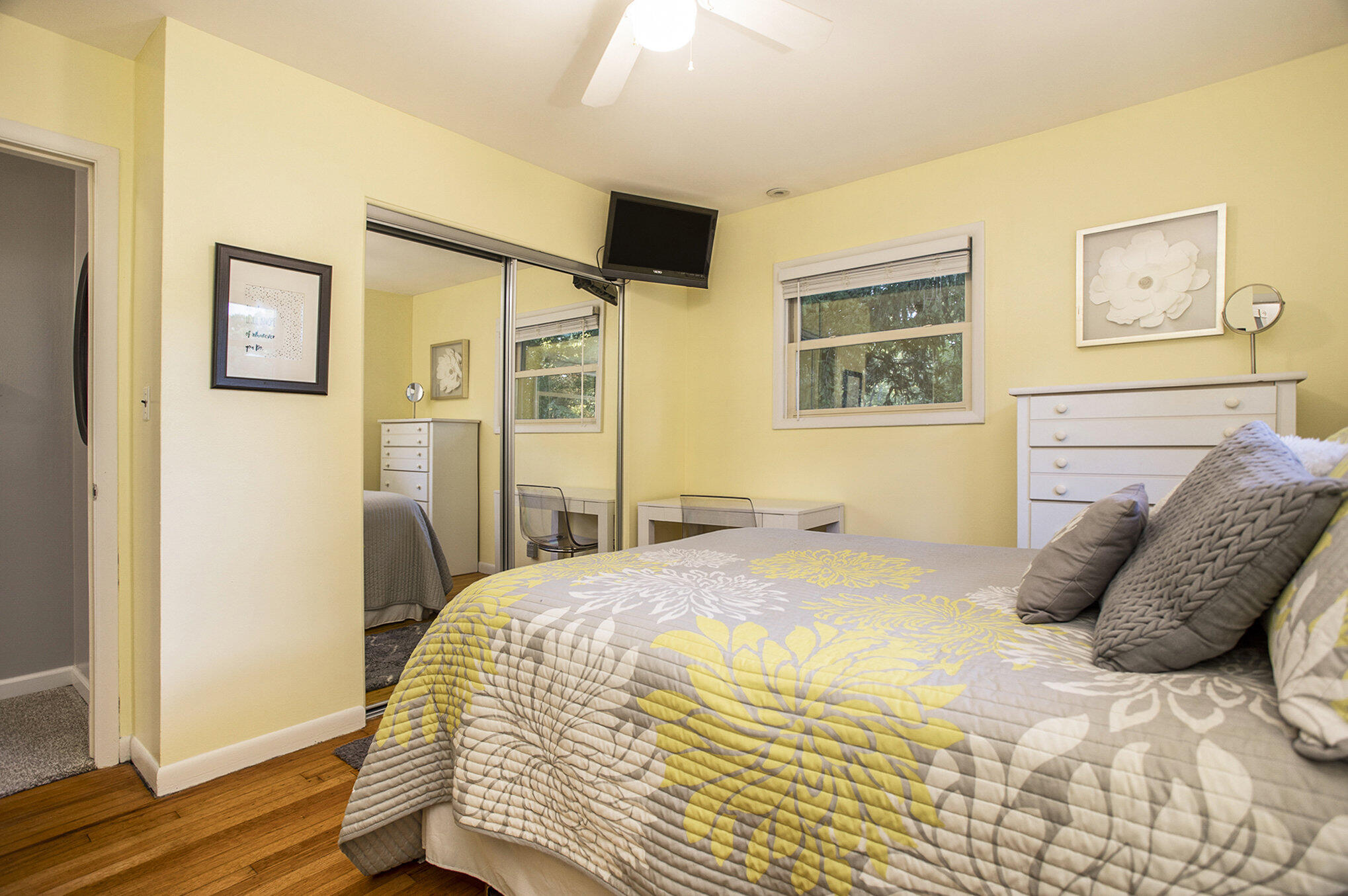 11 Carlyle Avenue