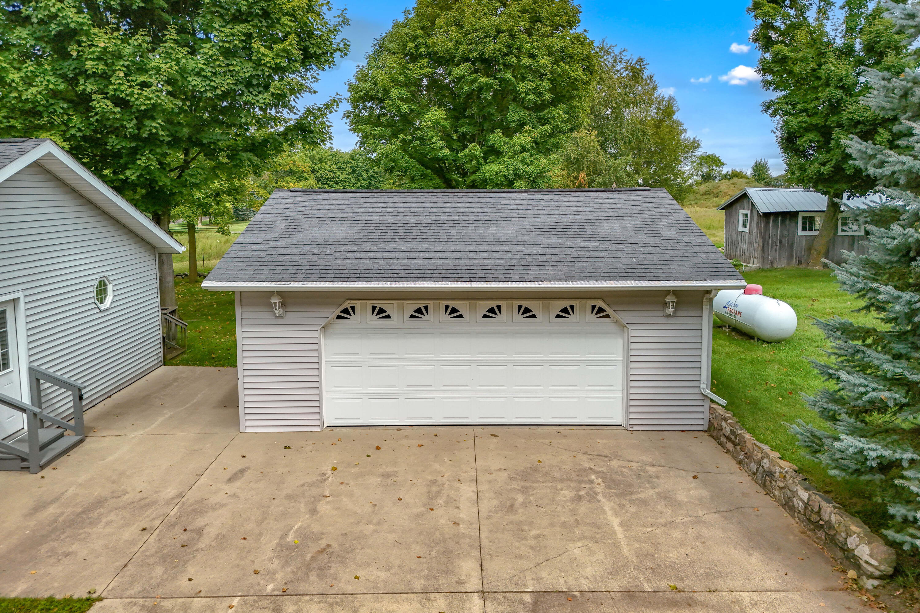 271 Maple Rd.